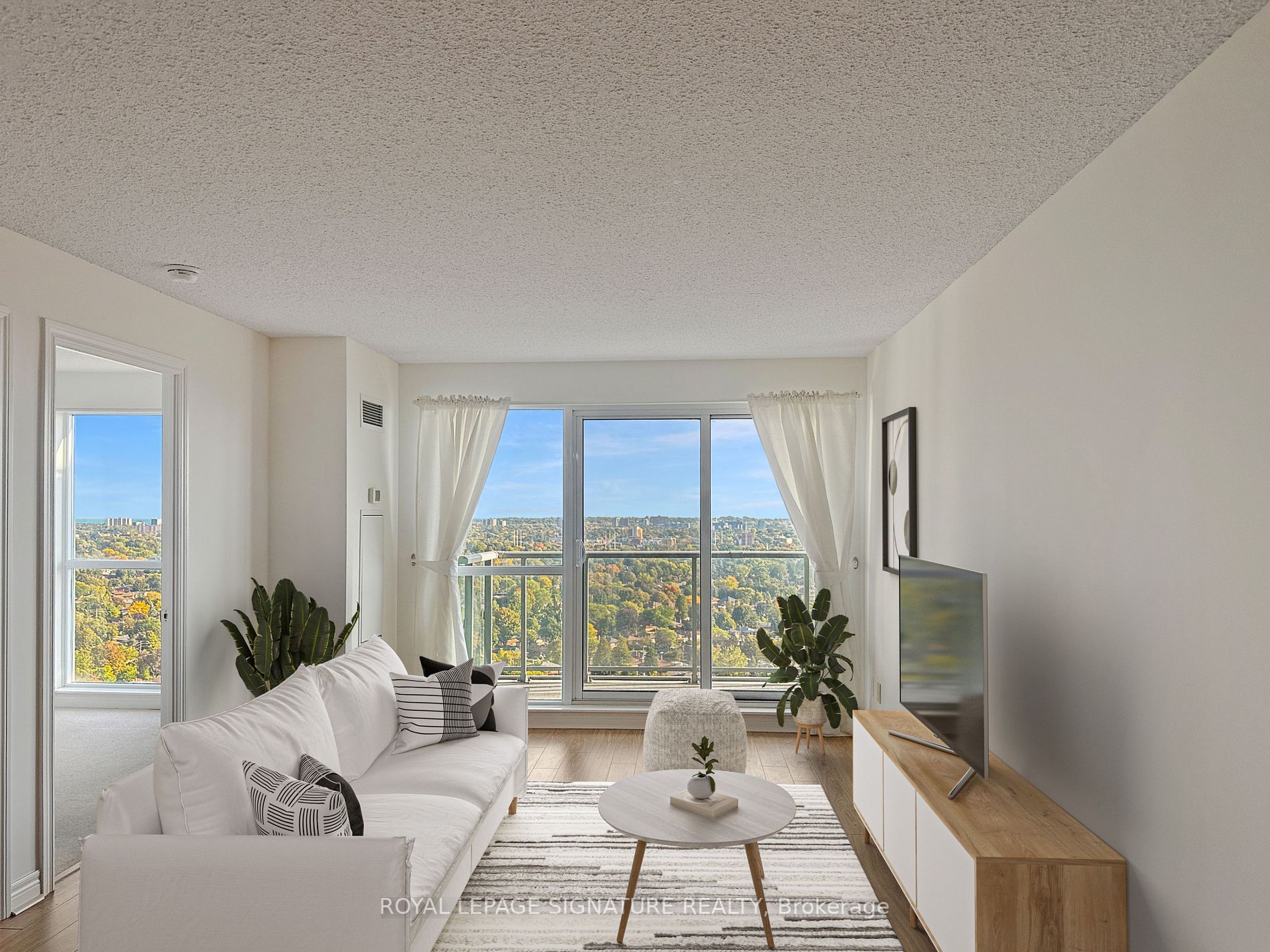 50 Town Centre Crt, #2511