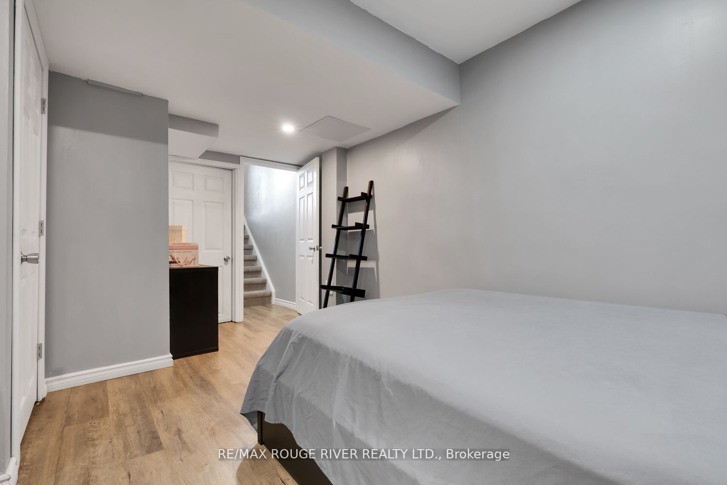 14 Doreen Cres