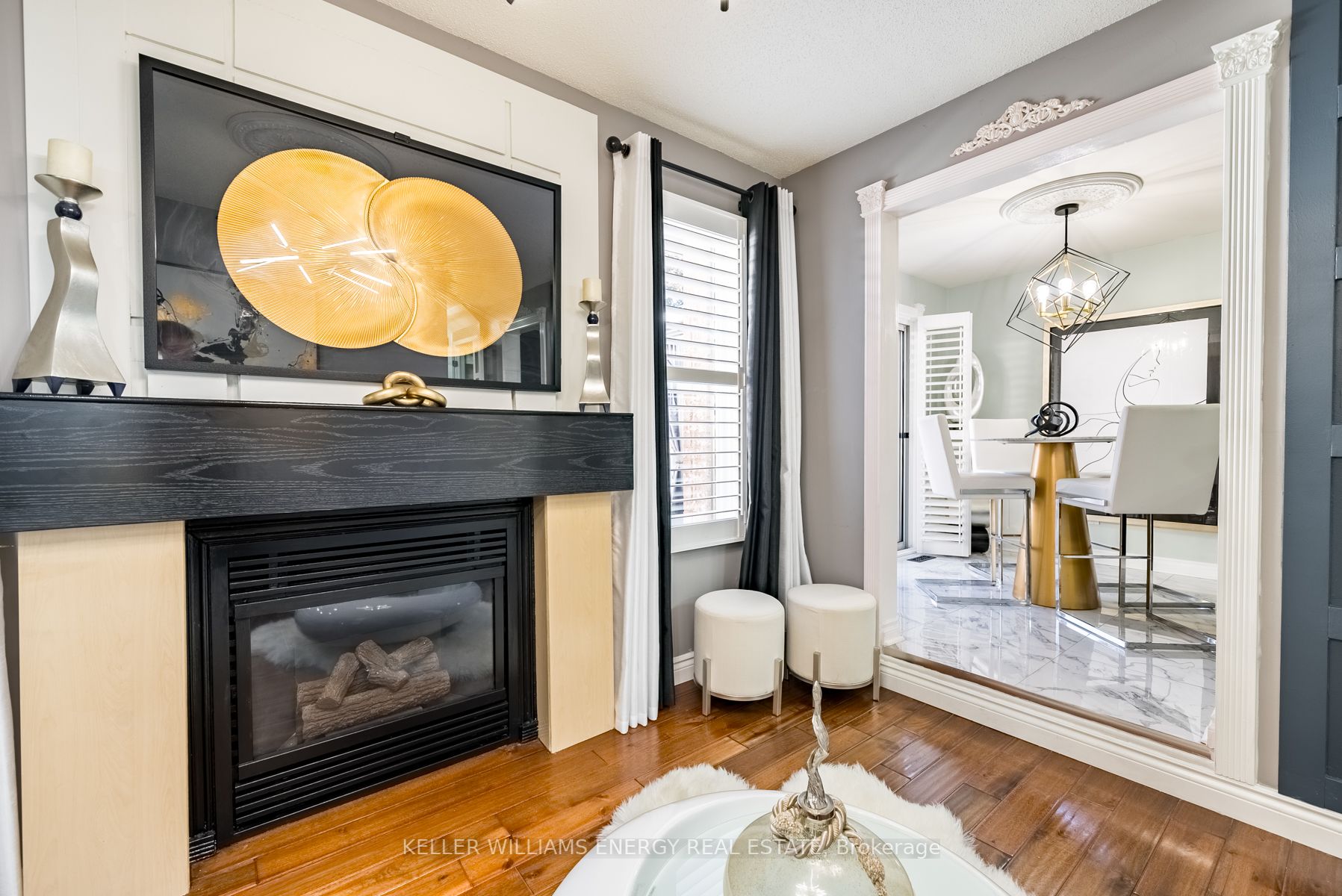 7 Fewster St