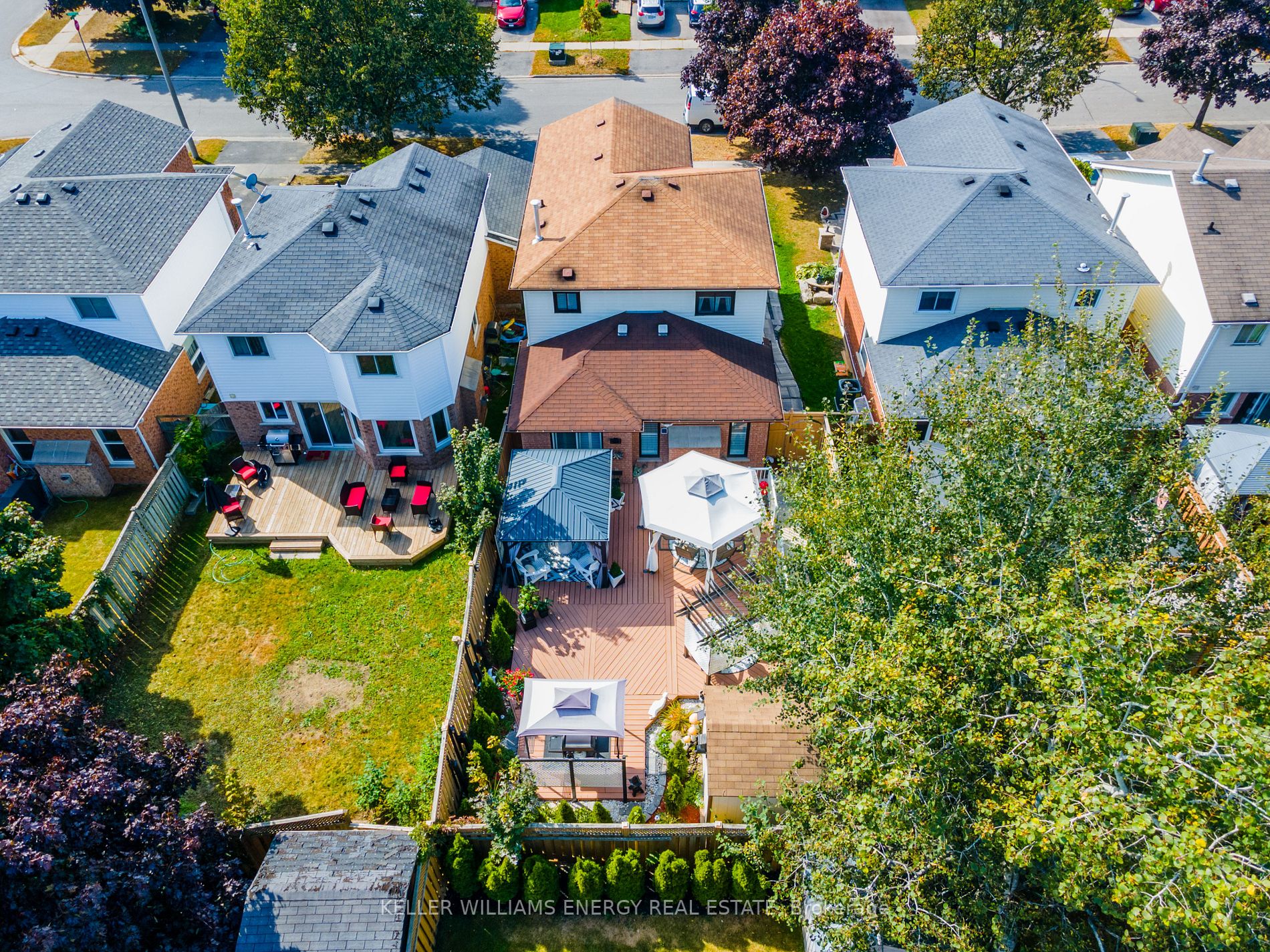 7 Fewster St