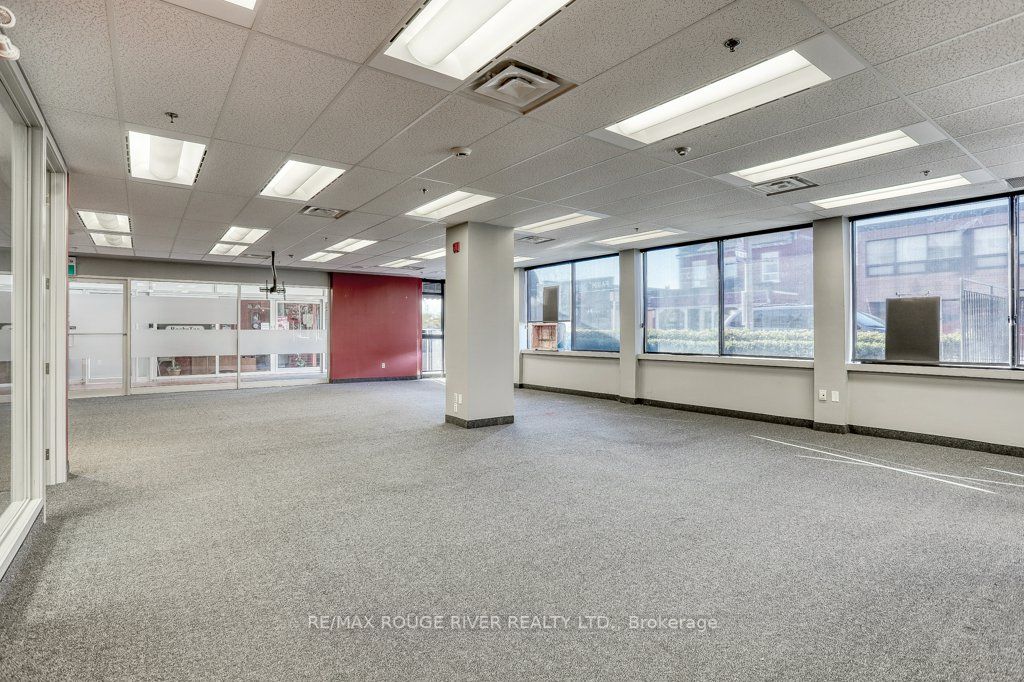68 King St, #B & C