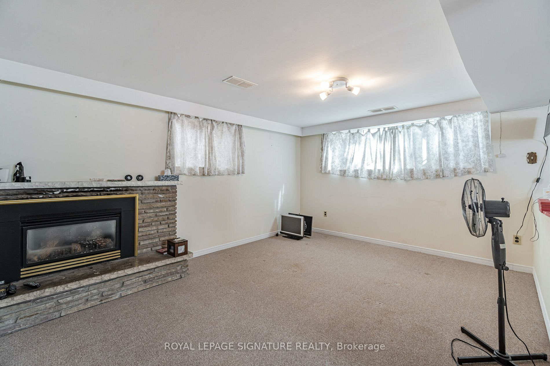34 Ivan Rd