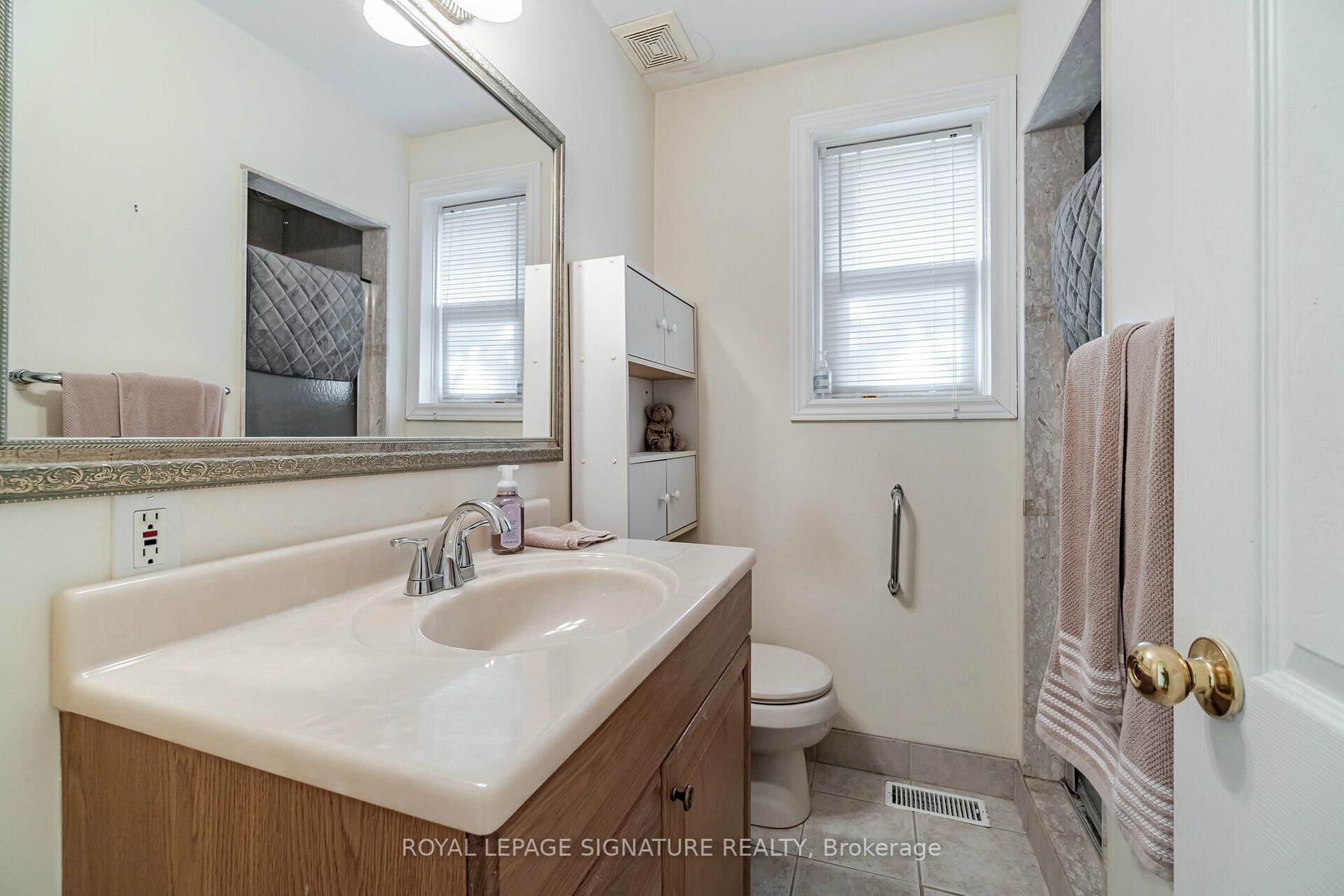 34 Ivan Rd