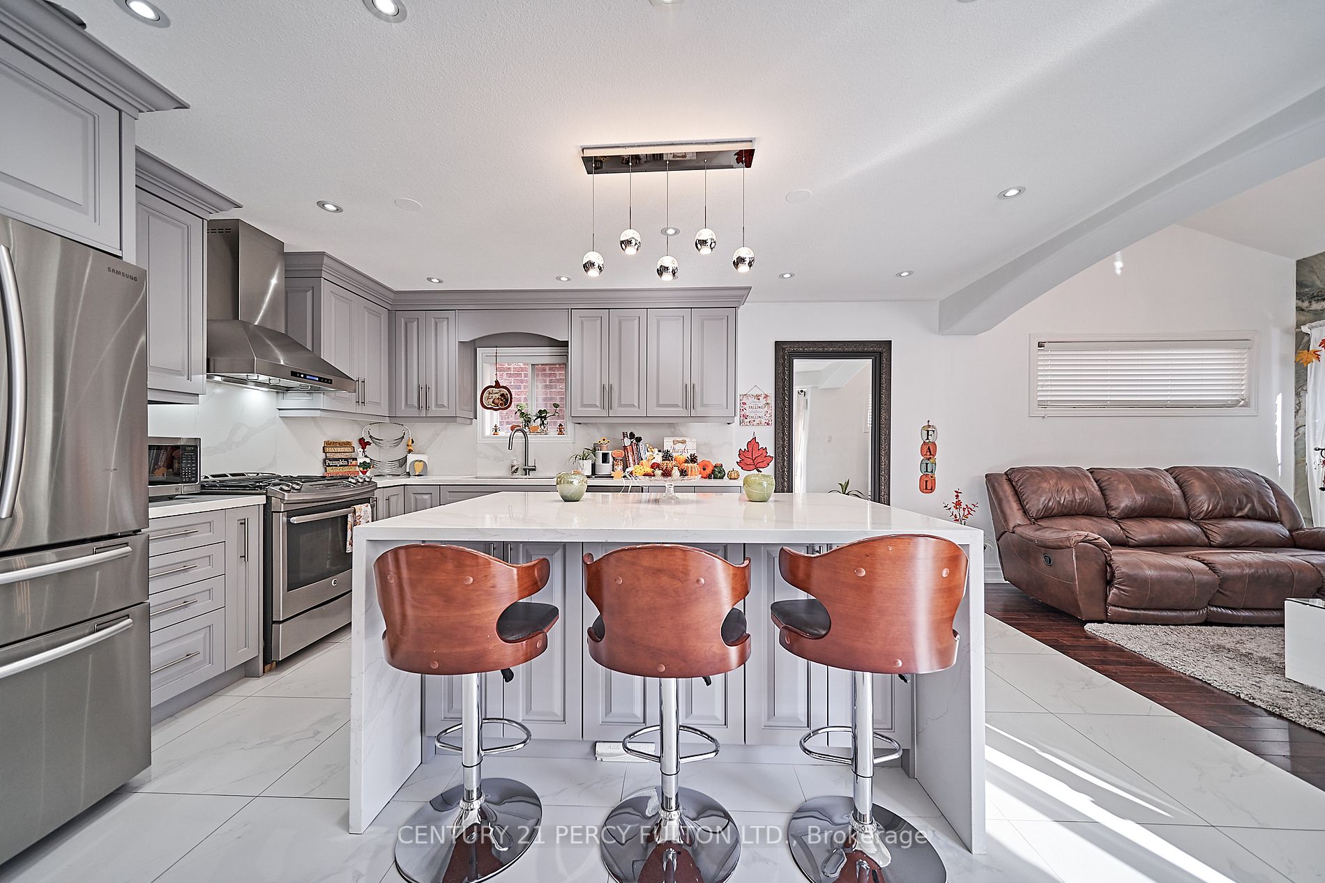 109 Fenning Dr