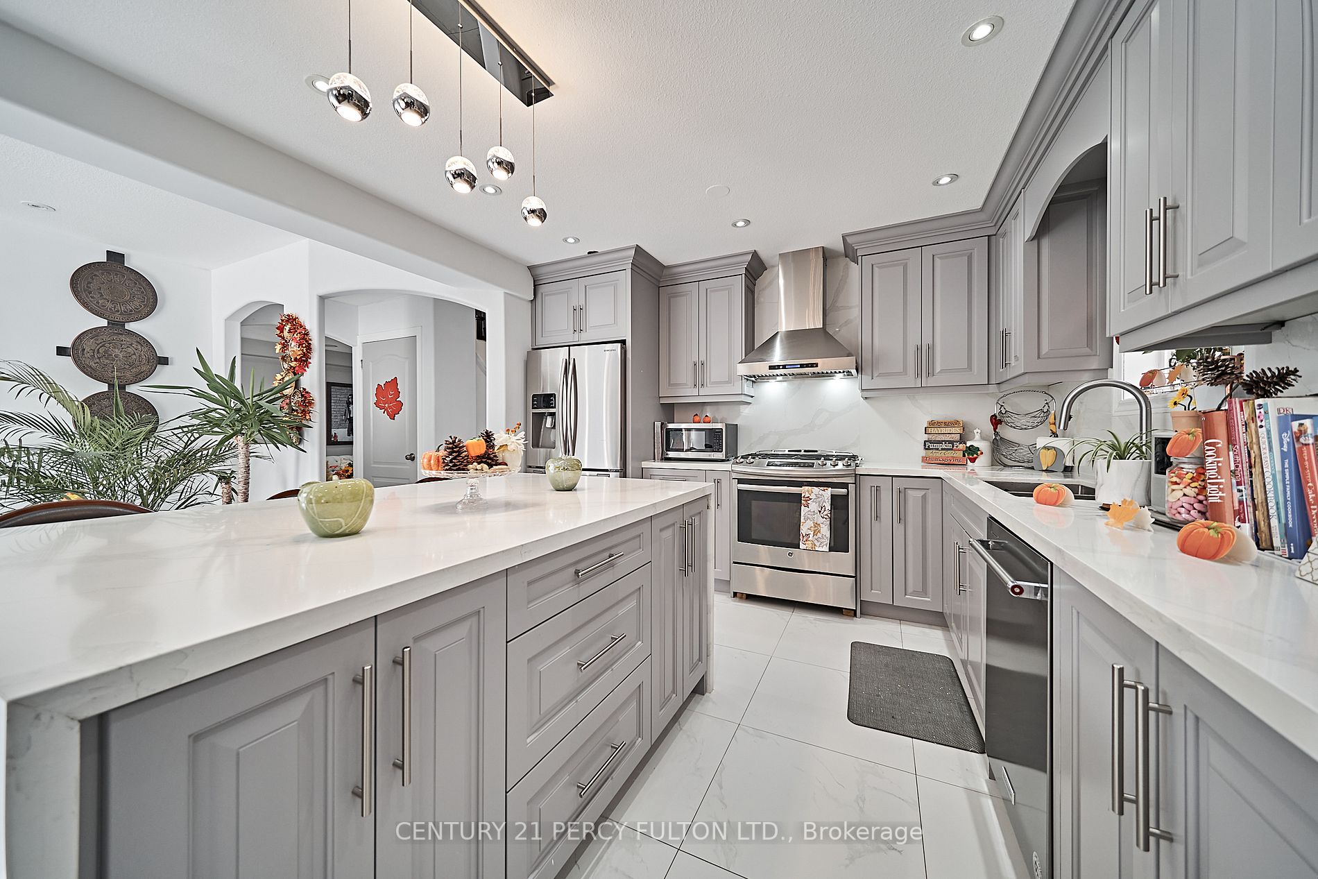 109 Fenning Dr
