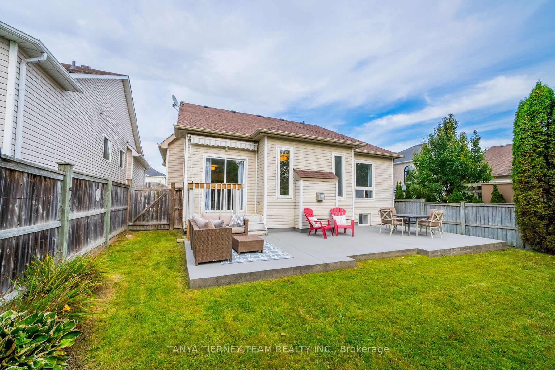 60 Darius Harns Dr
