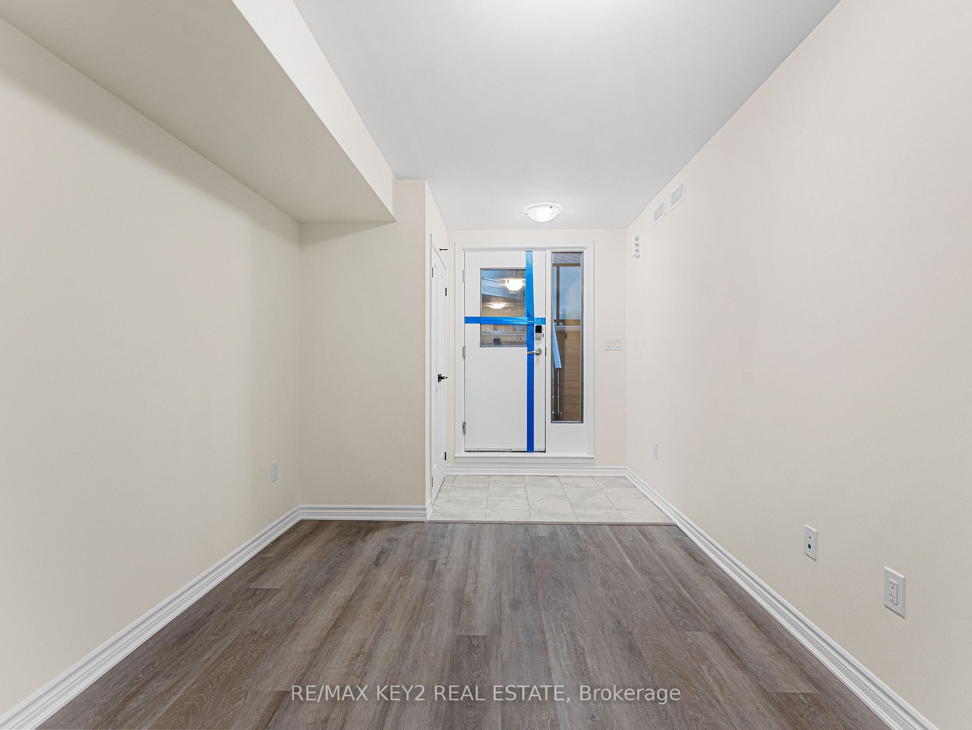 2787 Eglinton Avenue E, #334