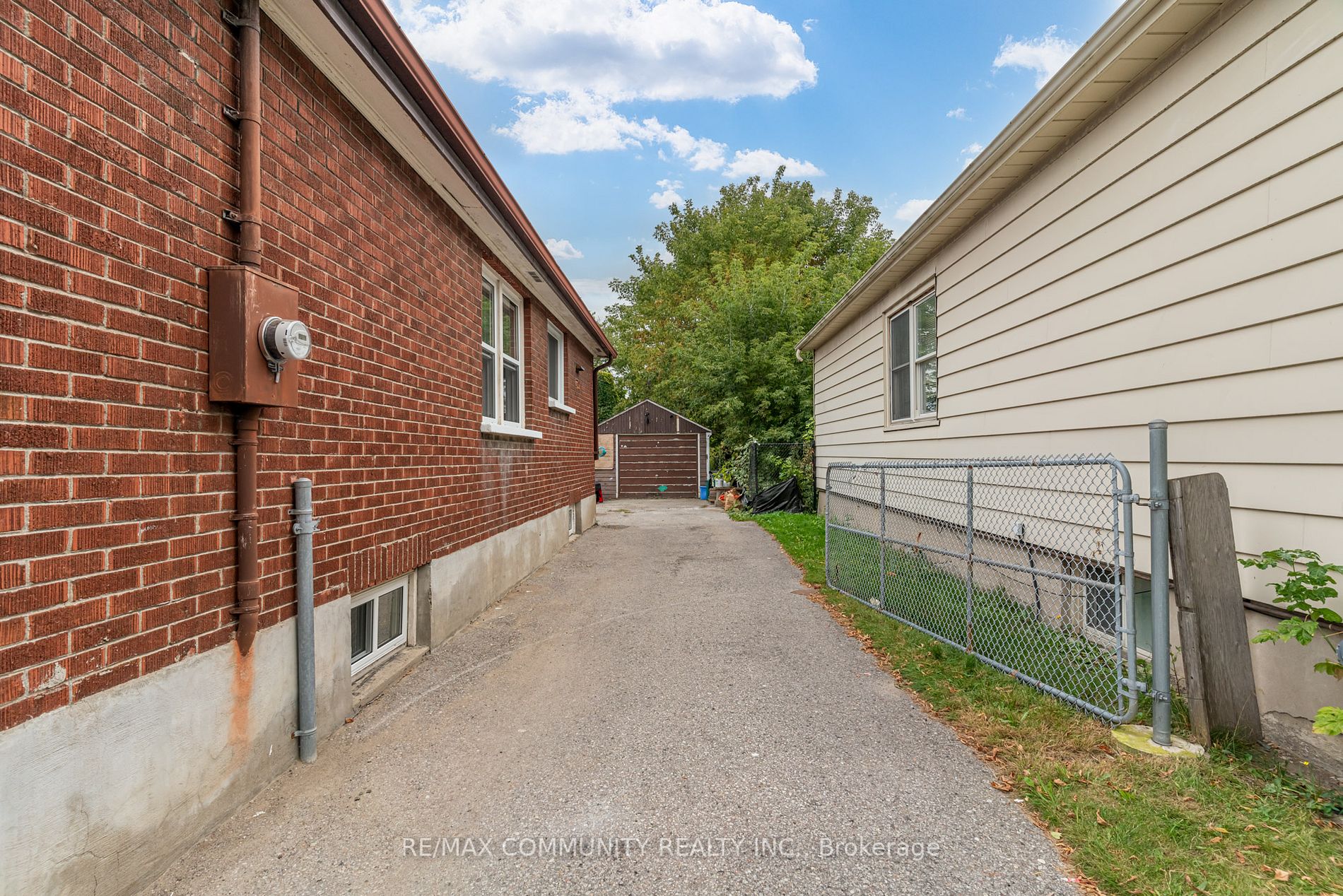 195 Park Rd S