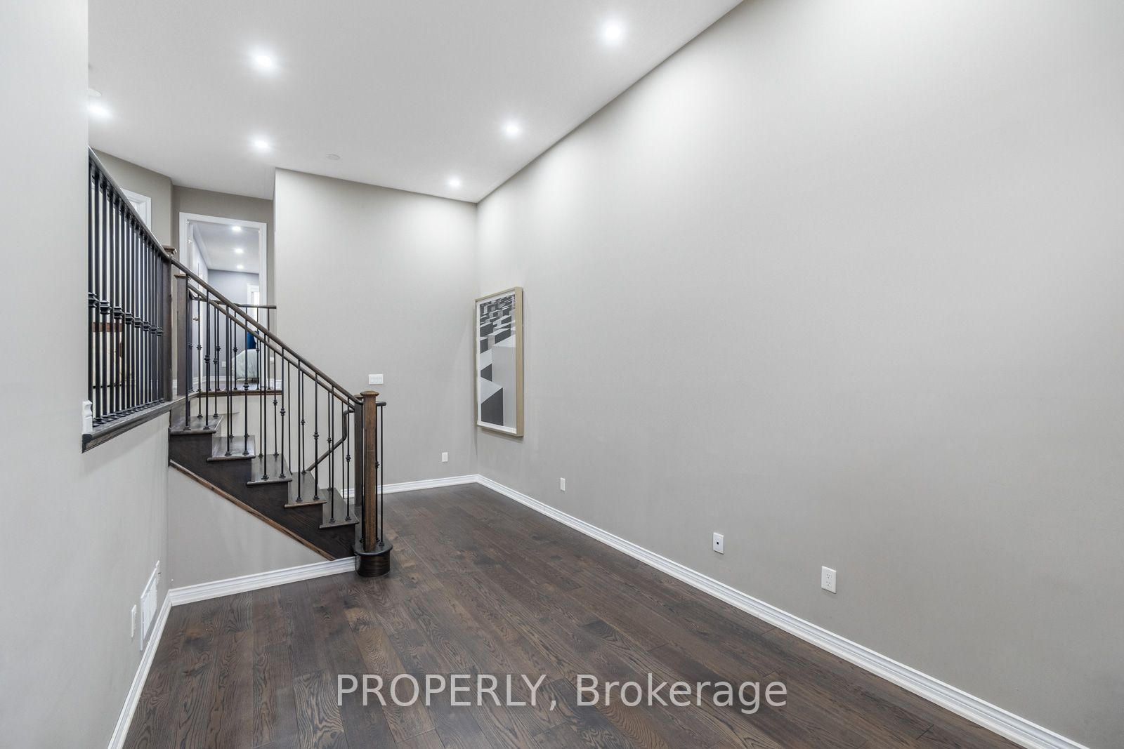 108 Garrardview St