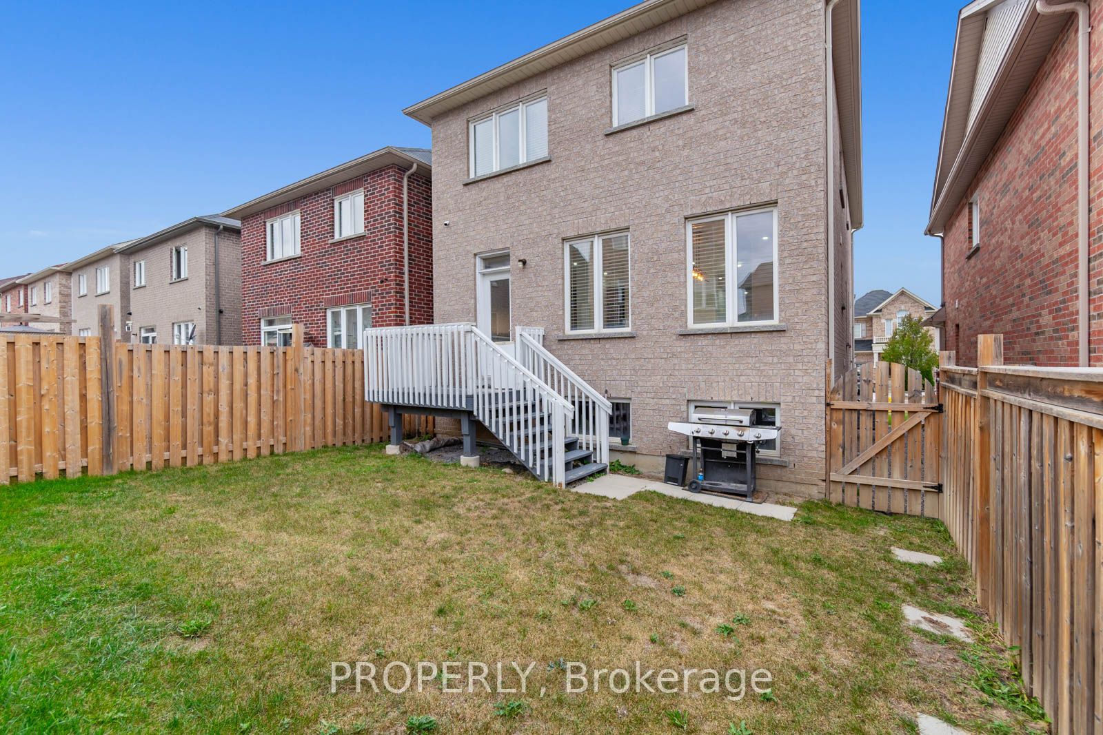 108 Garrardview St