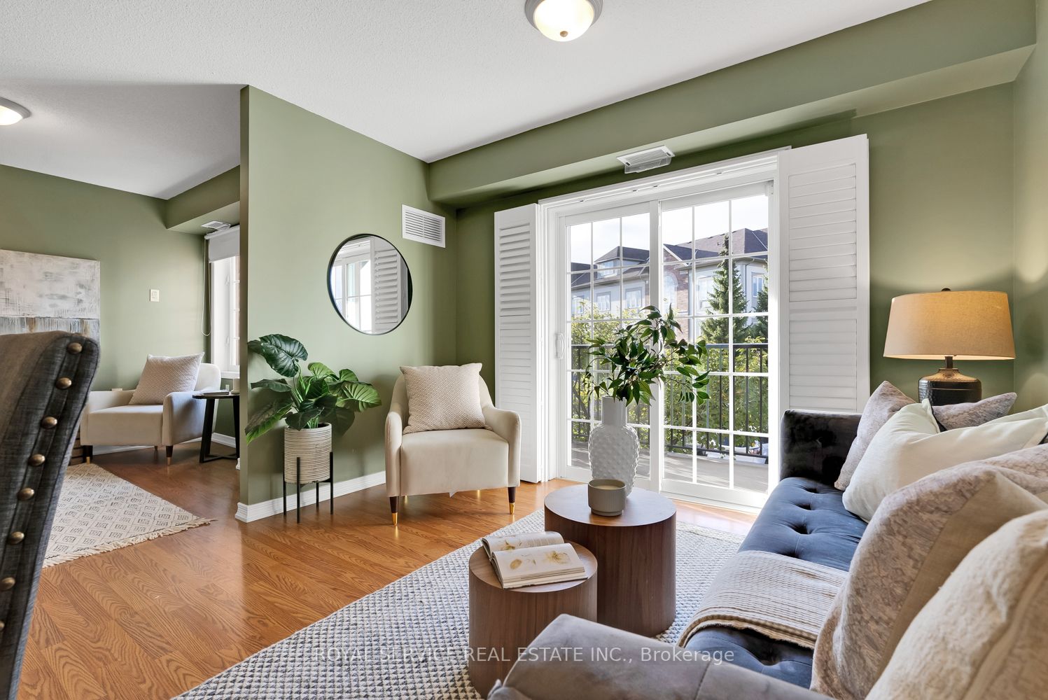 61 Clarington Boulevard, #216