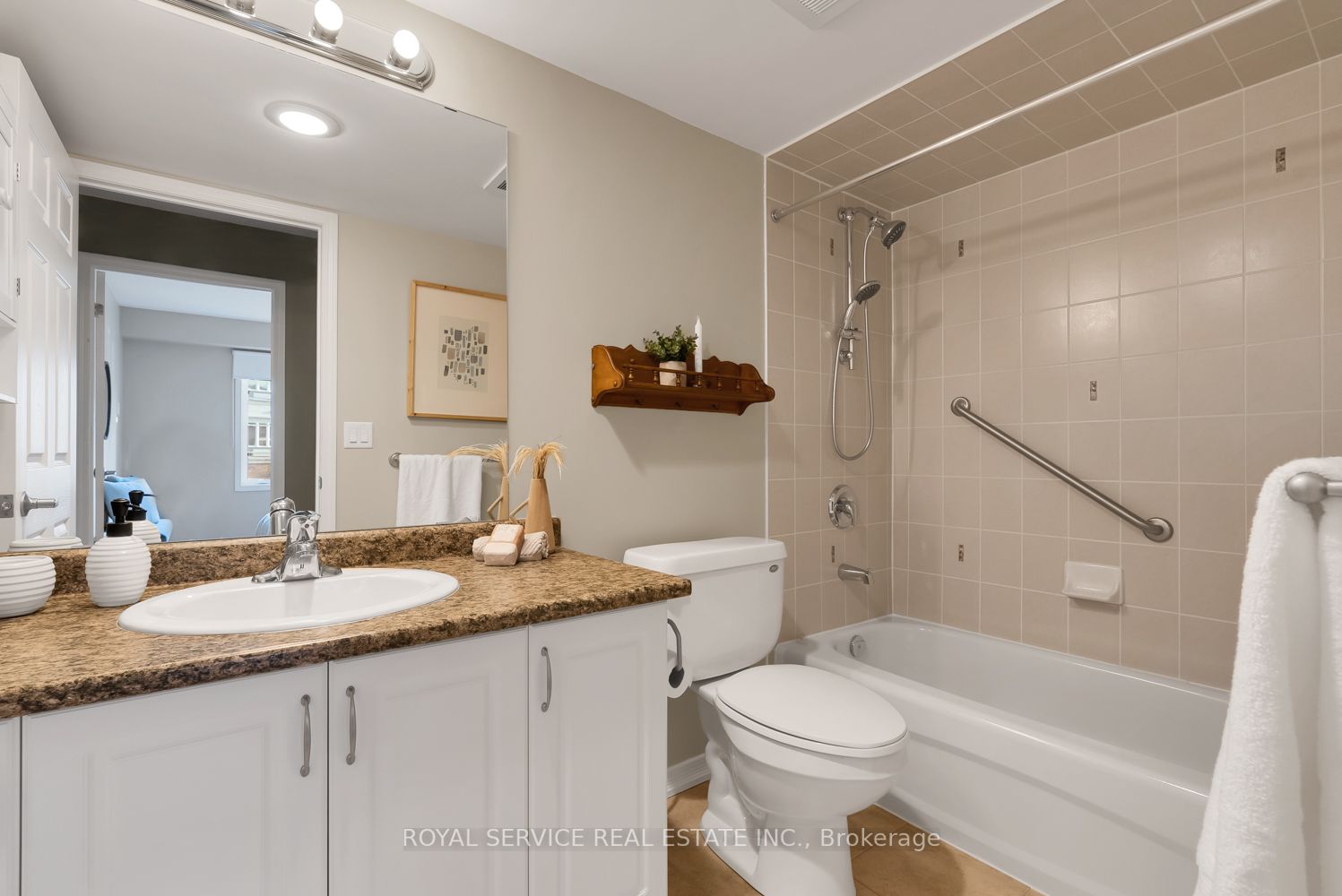 61 Clarington Boulevard, #216