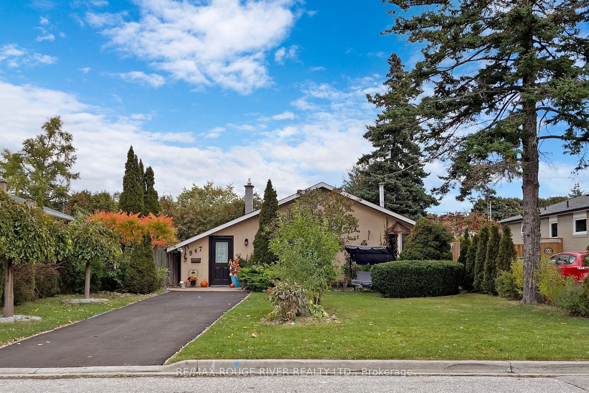 847 Zator Ave