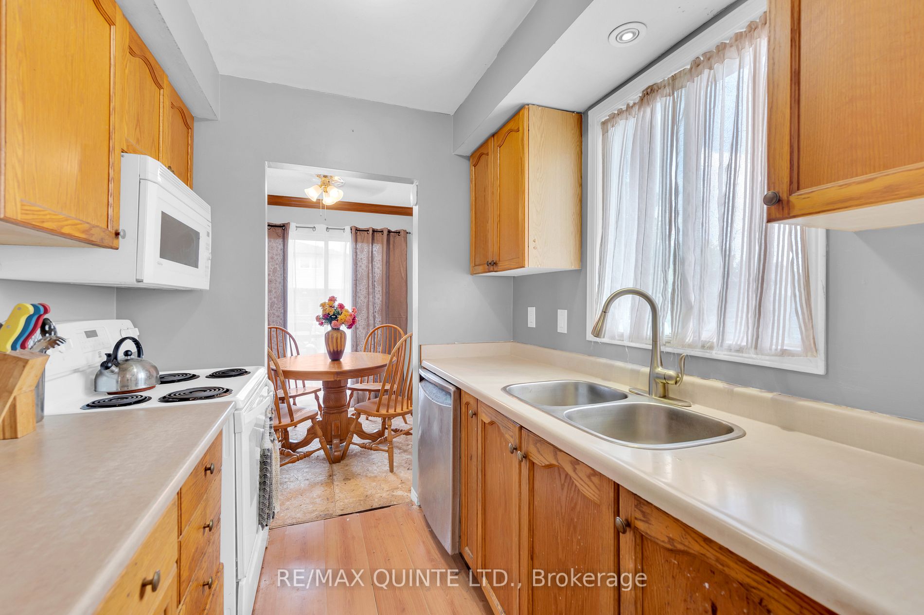 20 Empire Cres