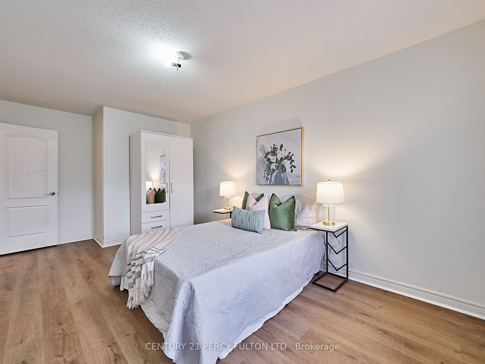 1707 Carousel Drive