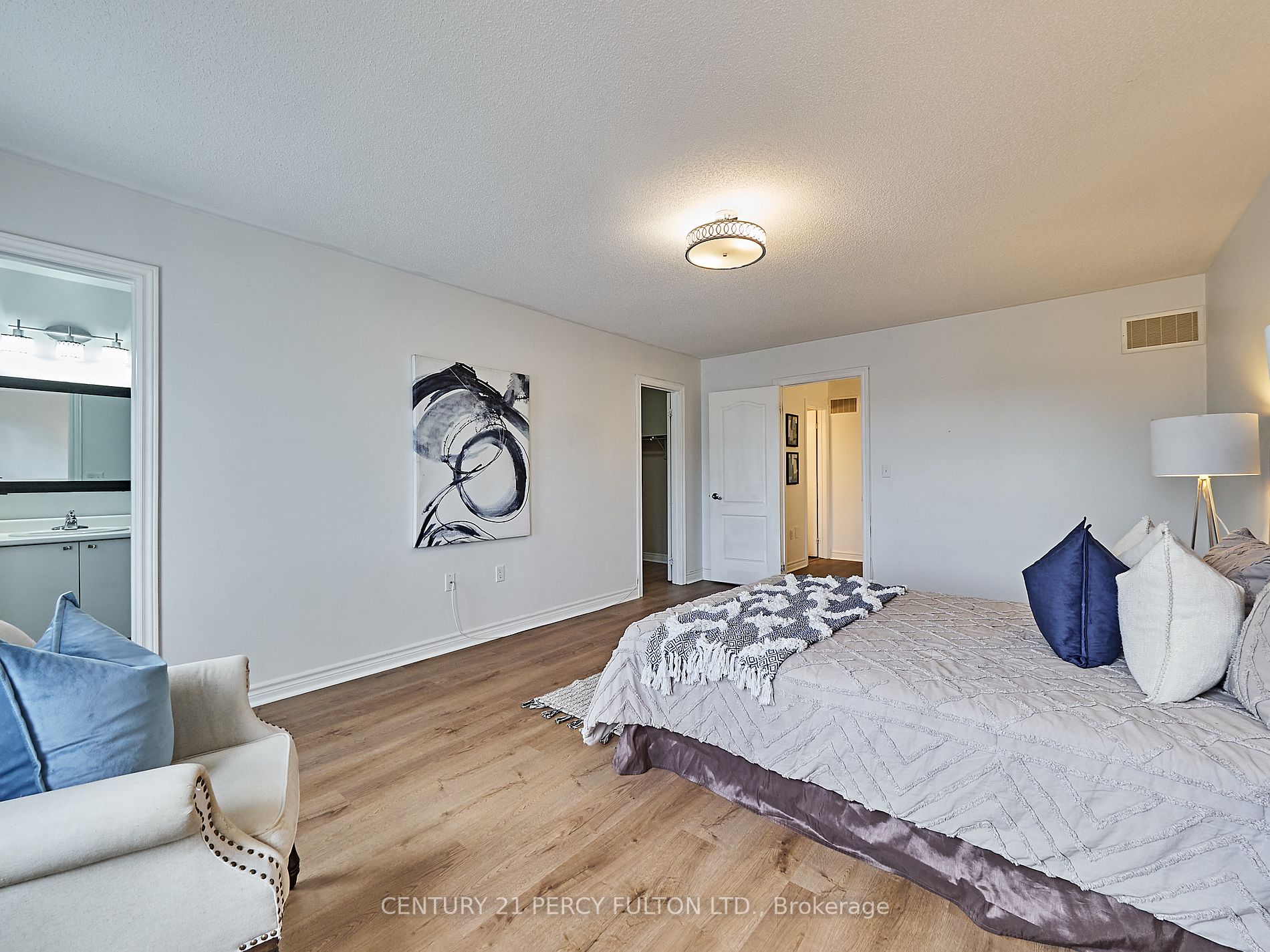 1707 Carousel Drive
