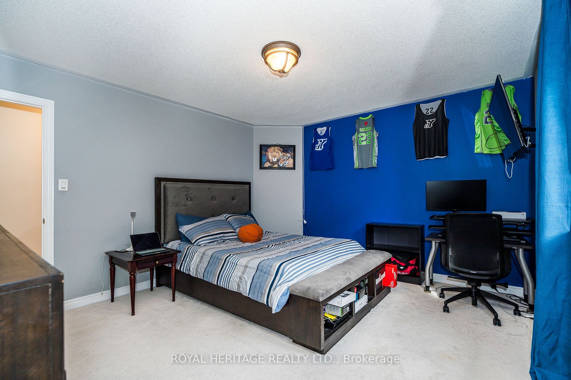 179 Glenabbey Dr