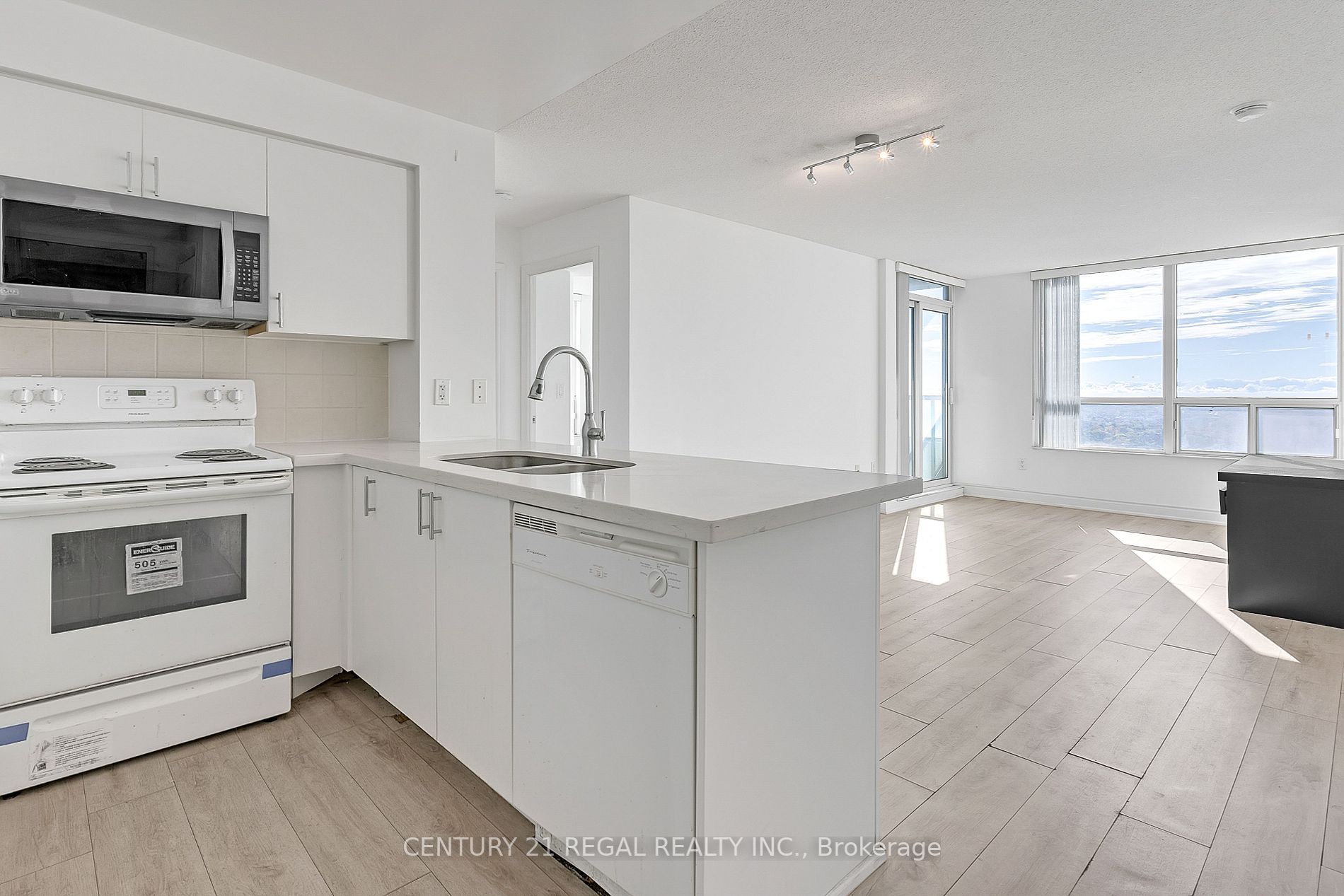 50 Brian Harrison Way E, #2502