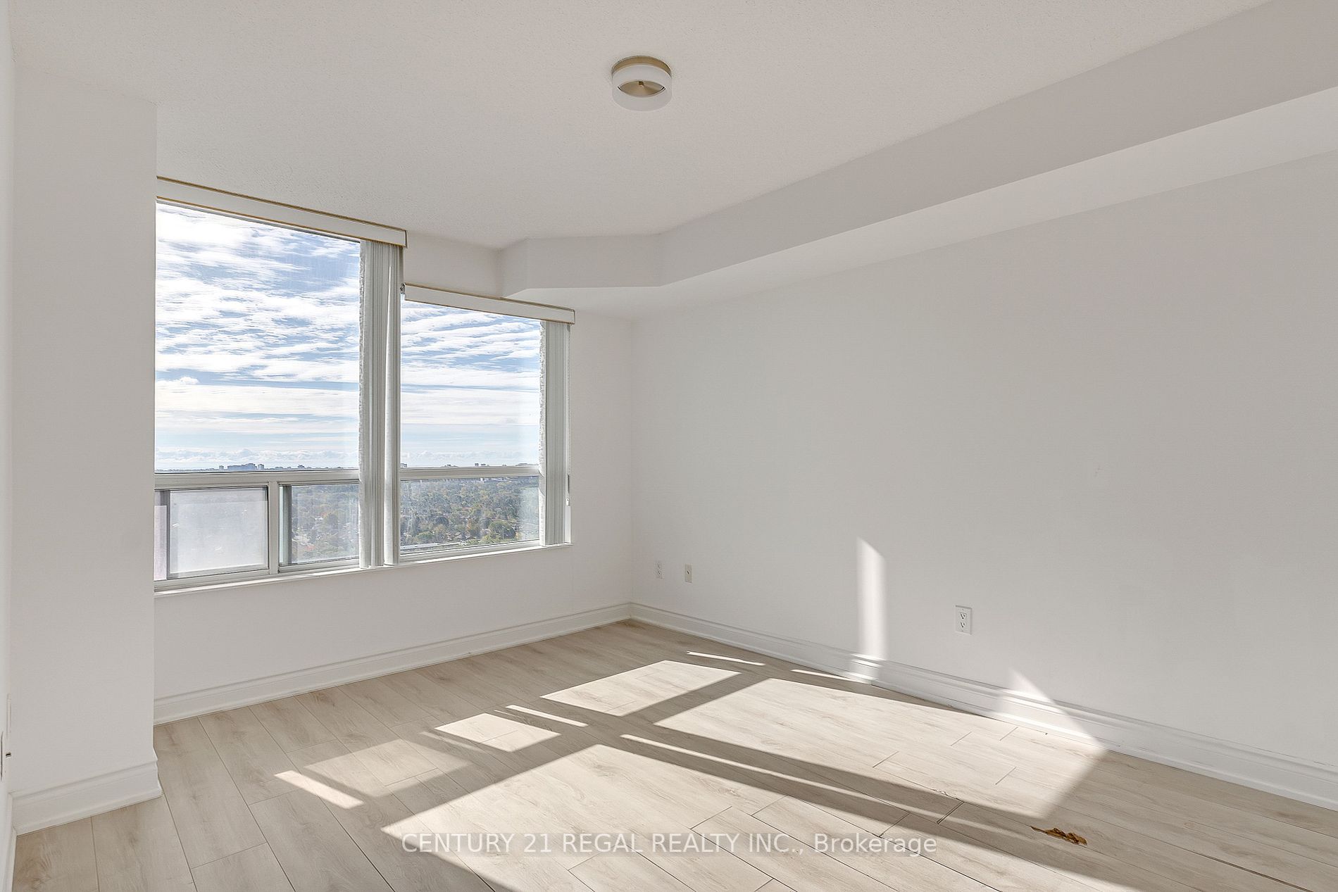 50 Brian Harrison Way E, #2502