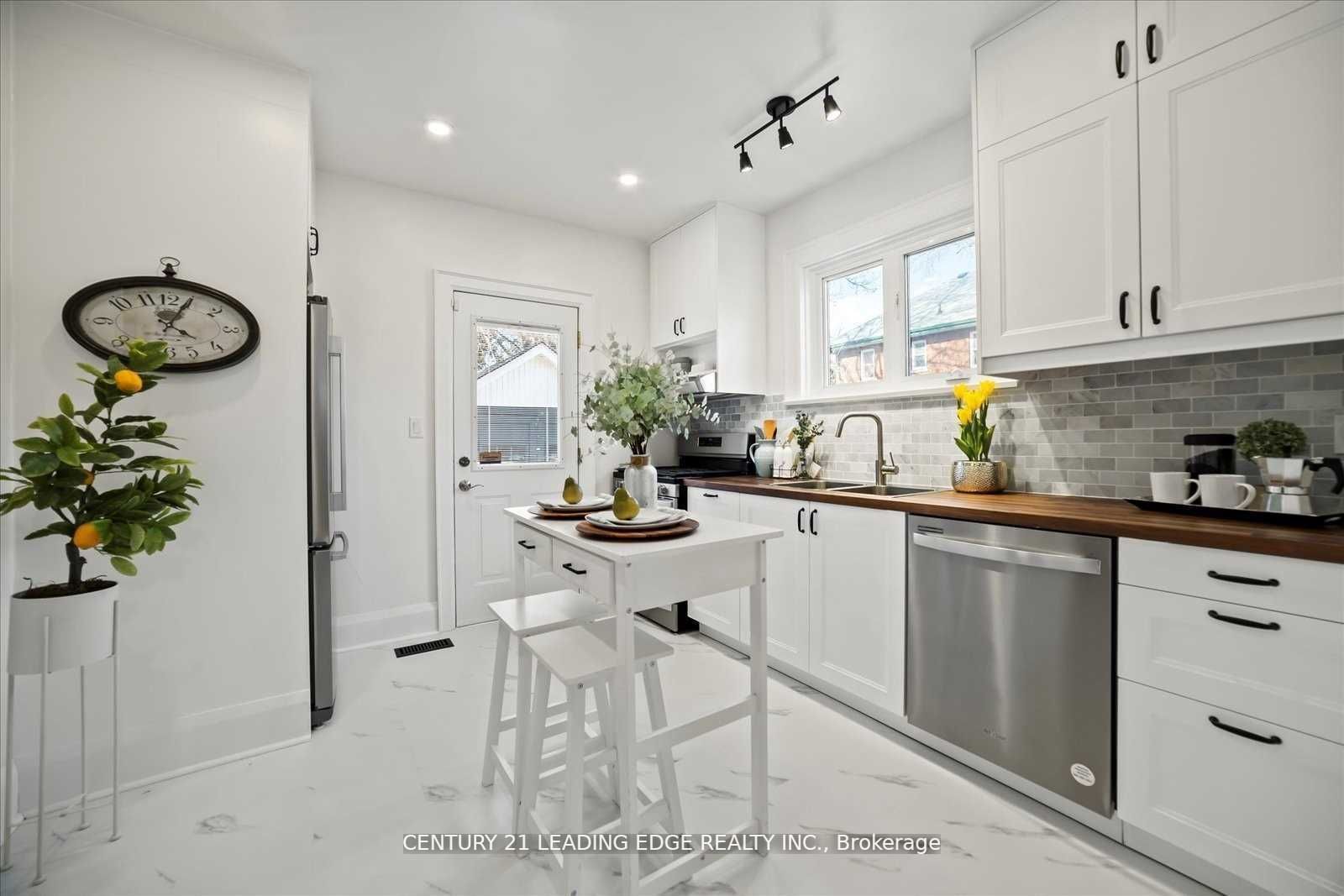 14 Mclaughlin Boulevard