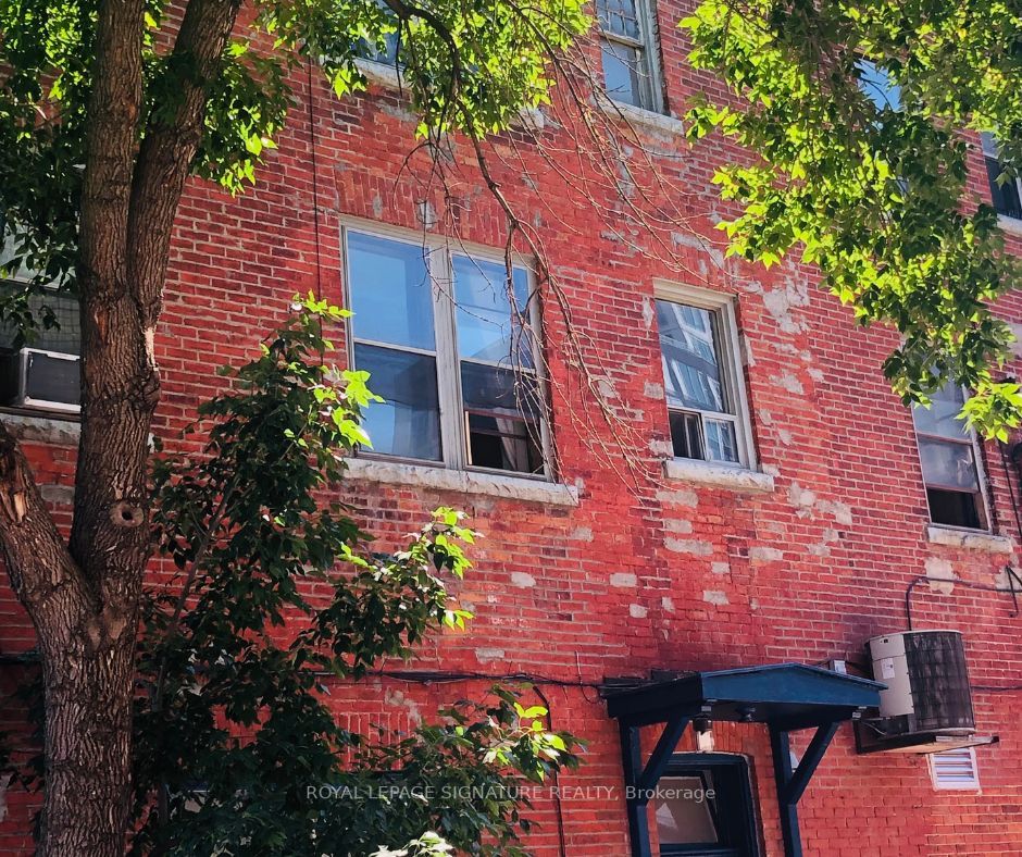 1 Hamilton St, #2