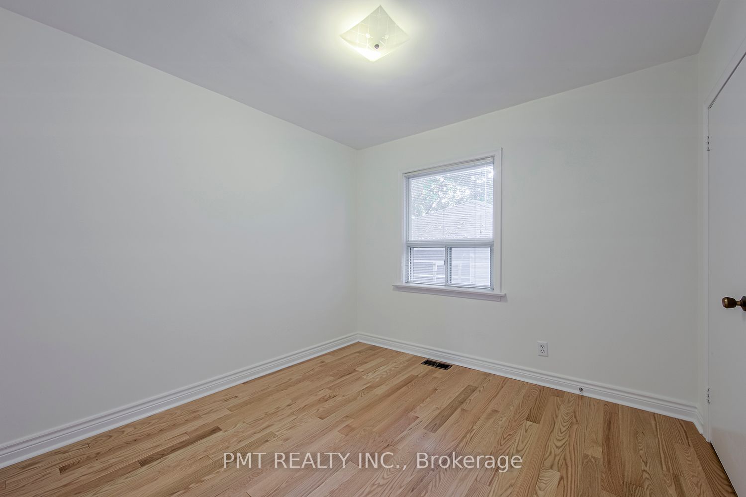 7 Sylla Ave