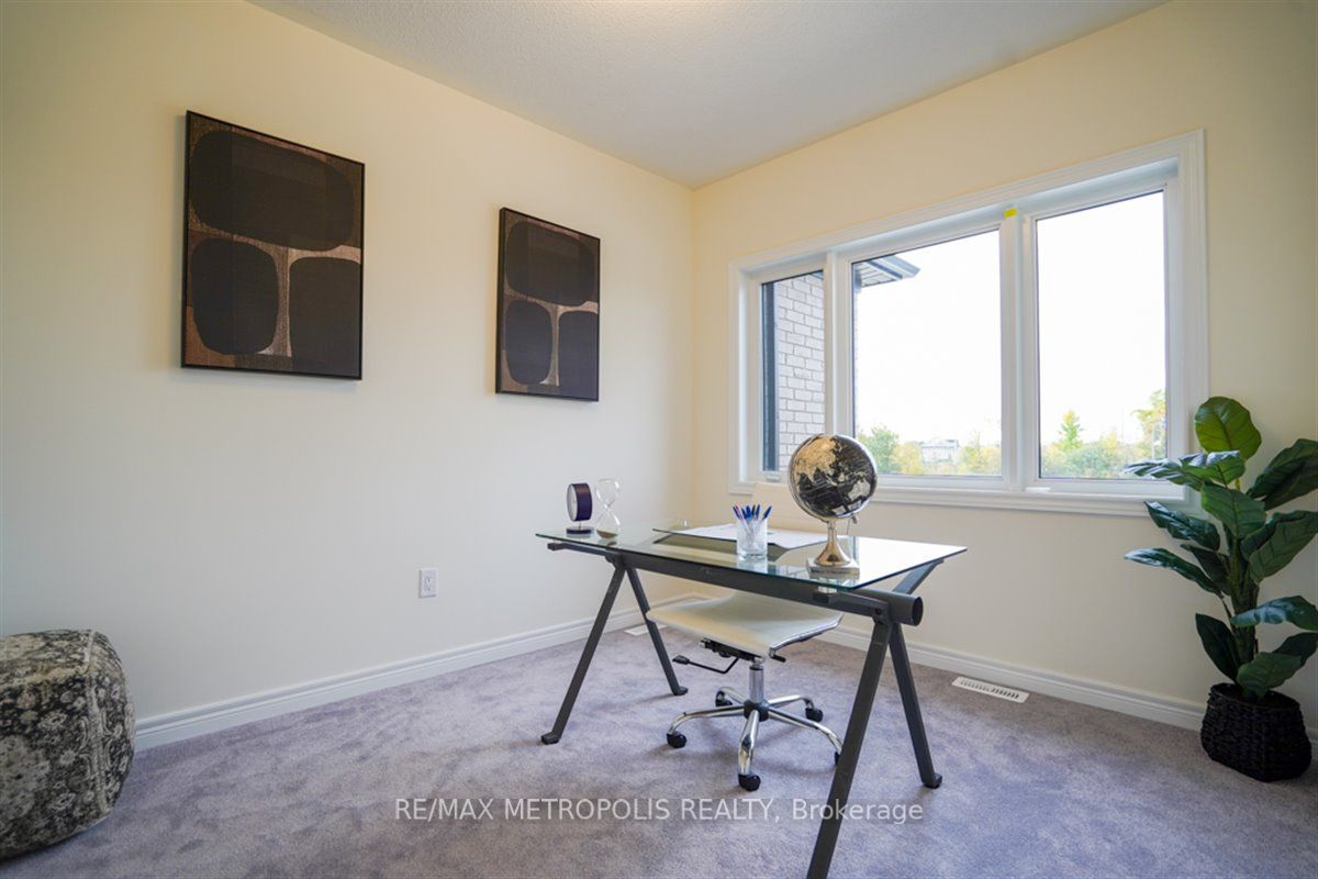 20 Littlewood Dr