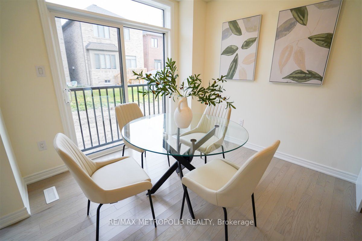 20 Littlewood Dr