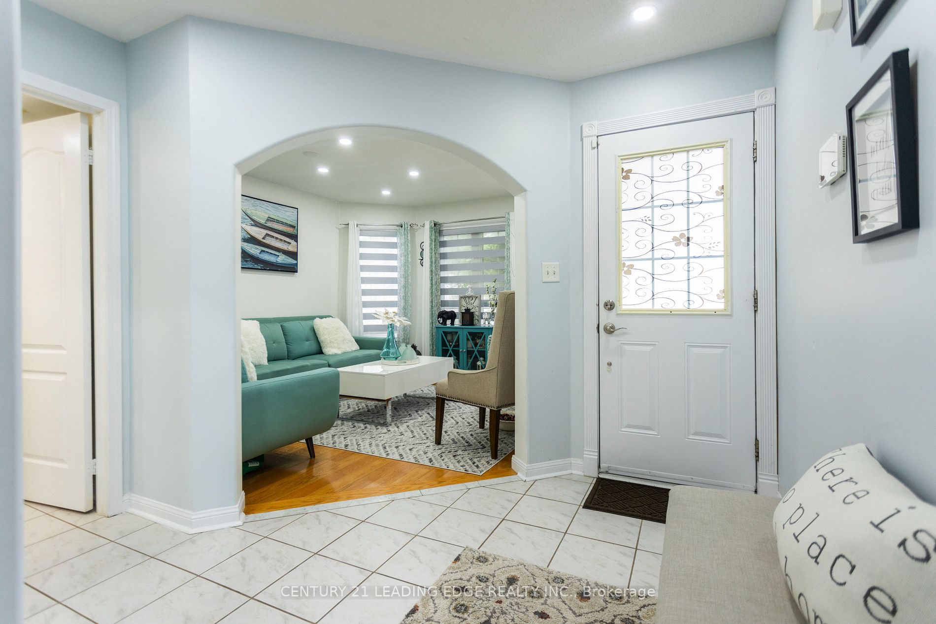 38 Bobolink Ave