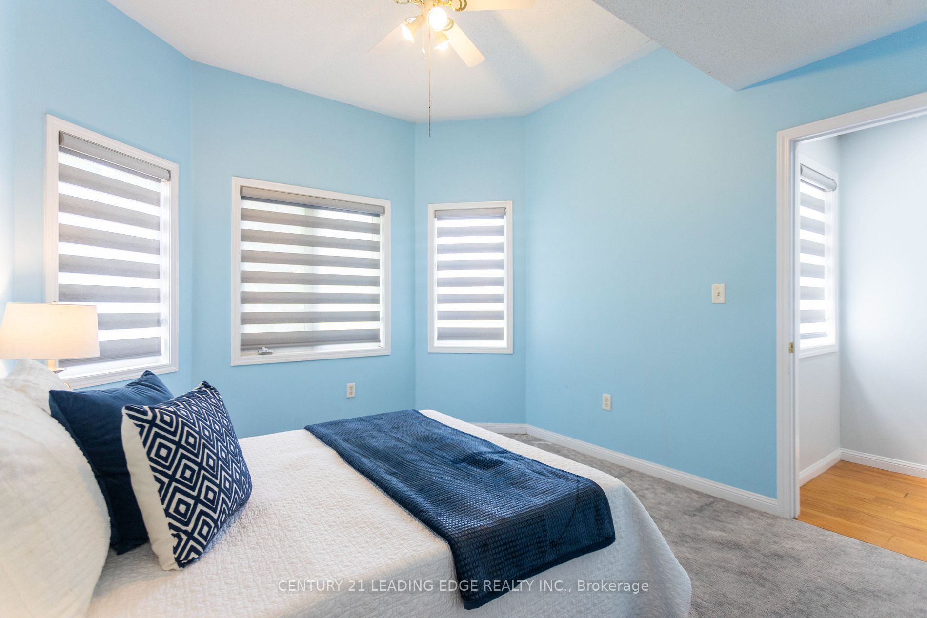 38 Bobolink Ave