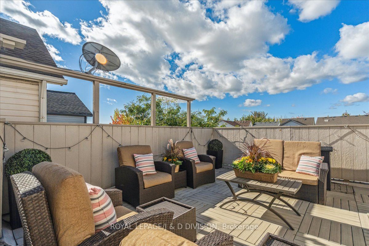 154 Boardwalk Dr