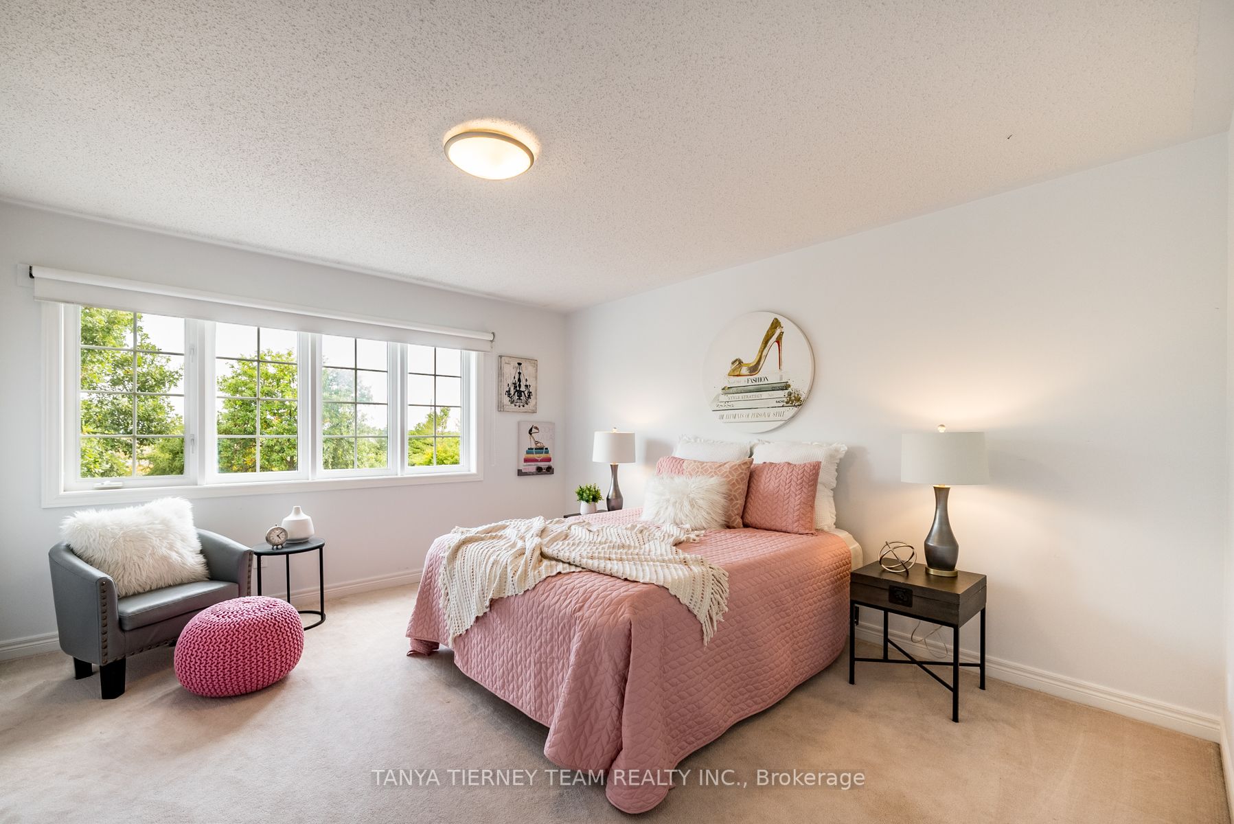 46 Amanda Ave