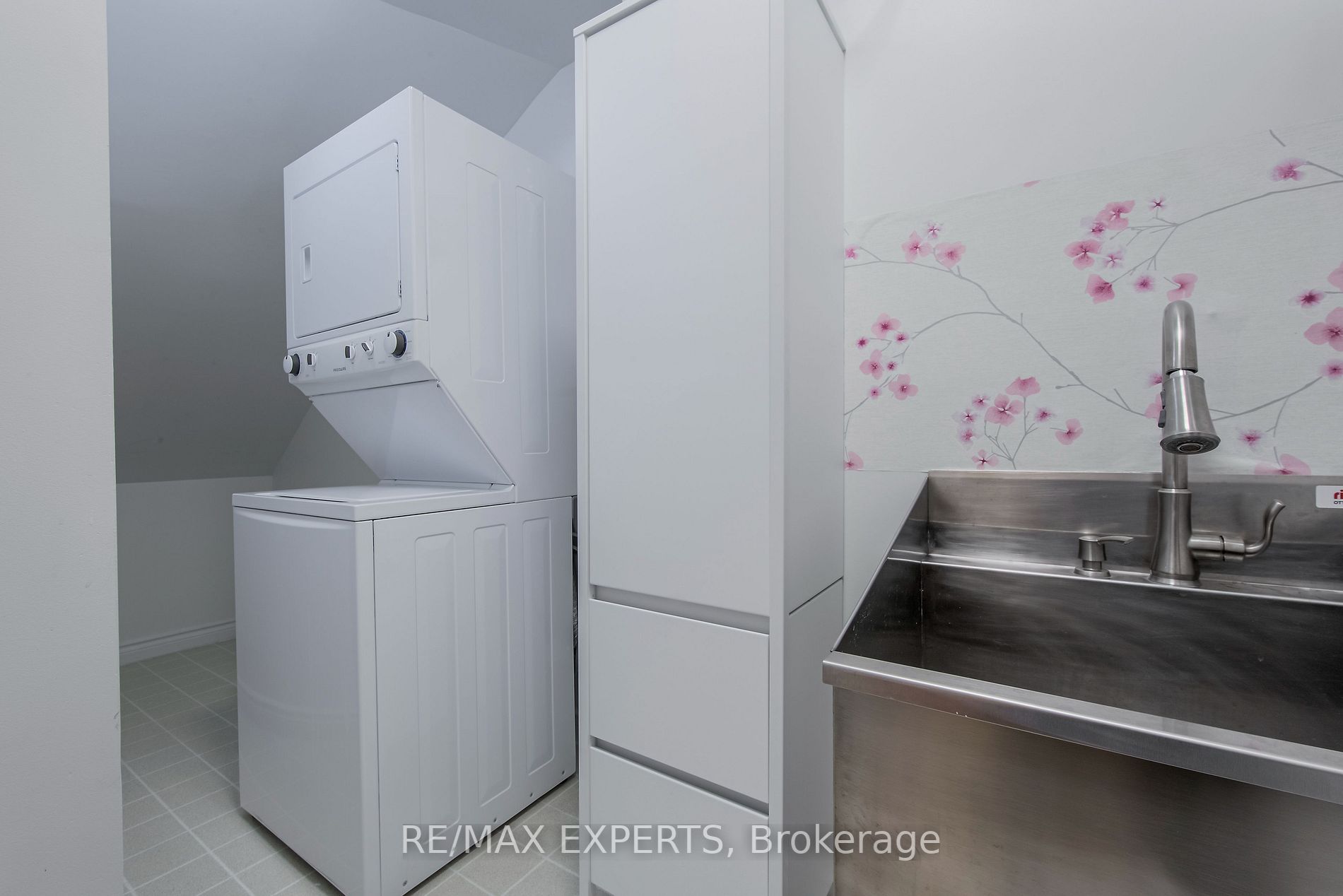 20 Guildwood Pkwy, #Ph 14