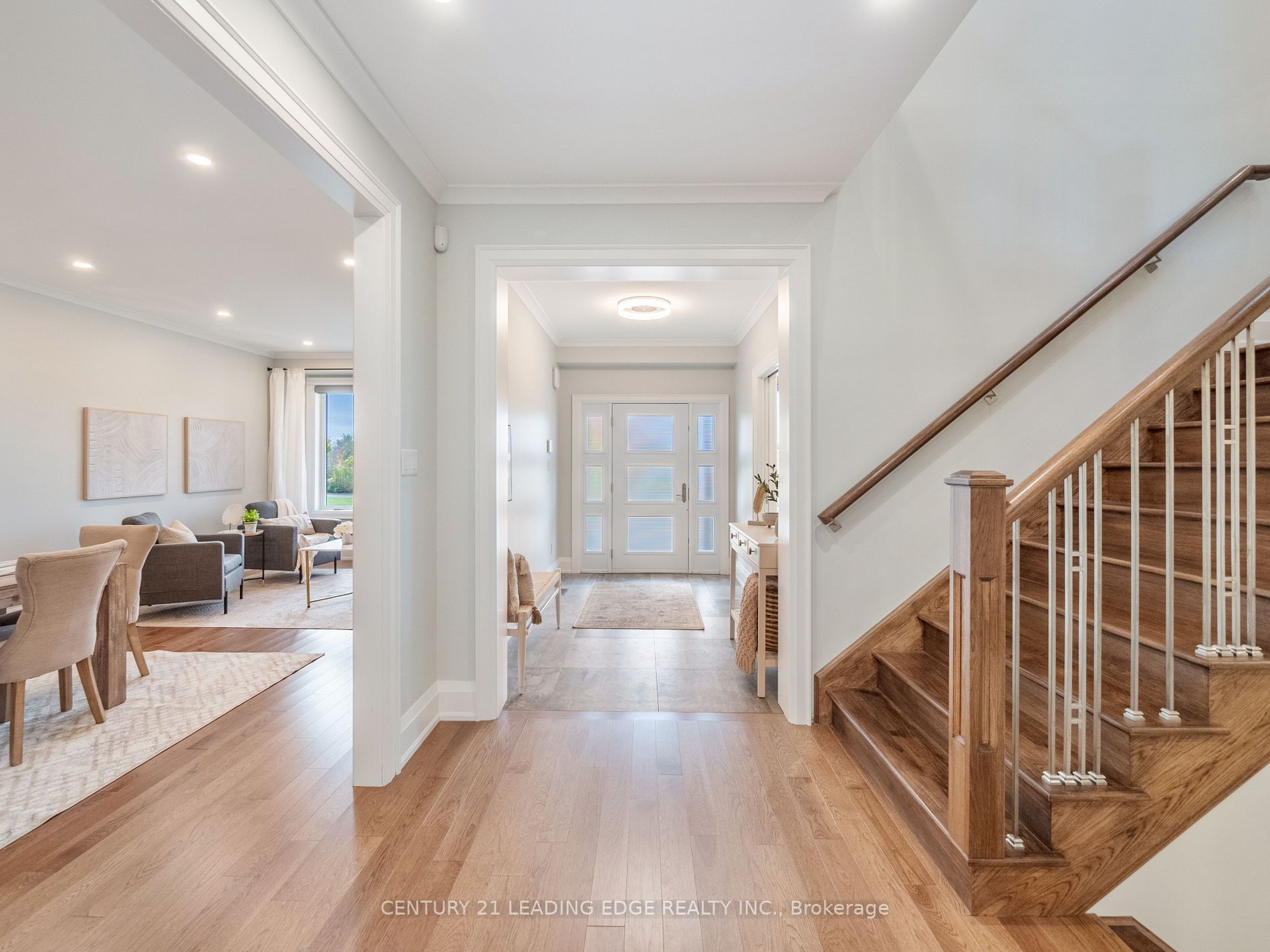 955 Audley Road S