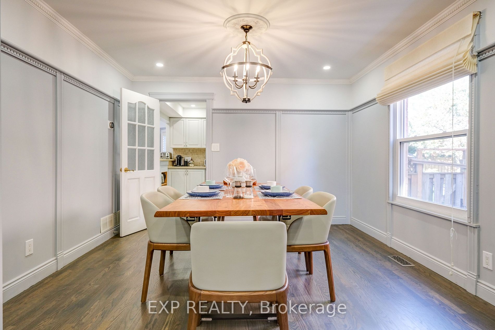 566 Rosebank Rd