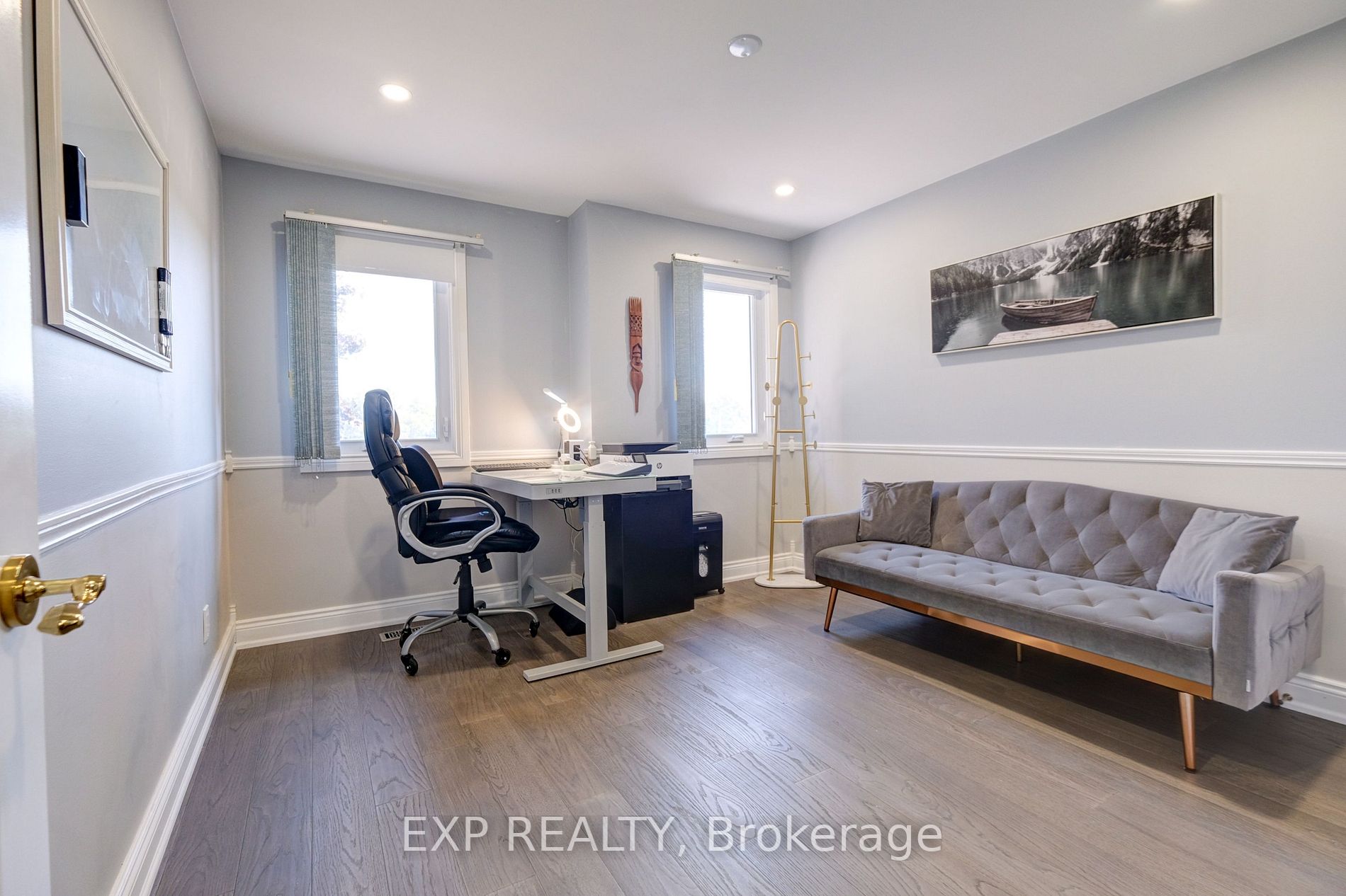 566 Rosebank Rd