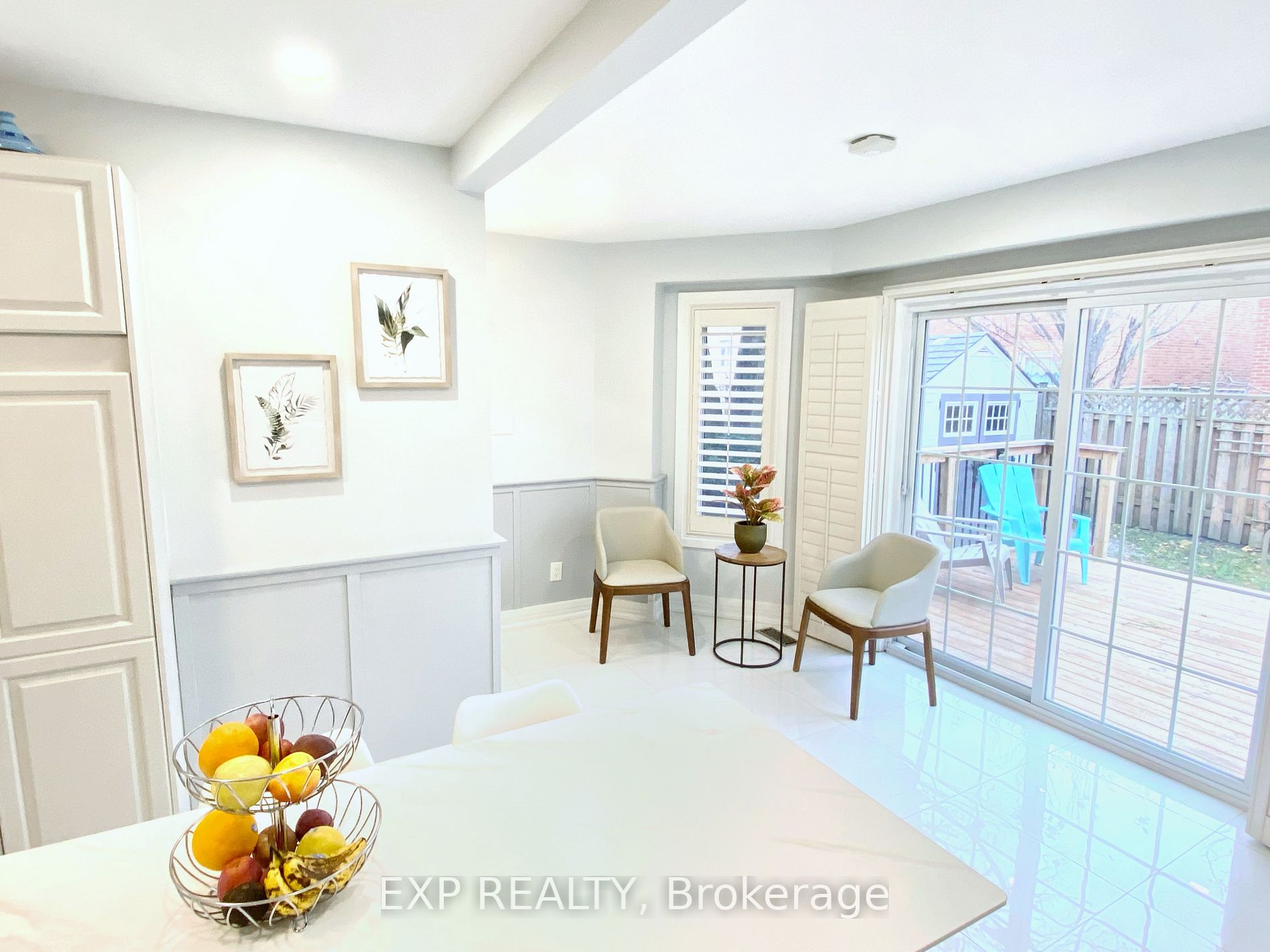 566 Rosebank Rd
