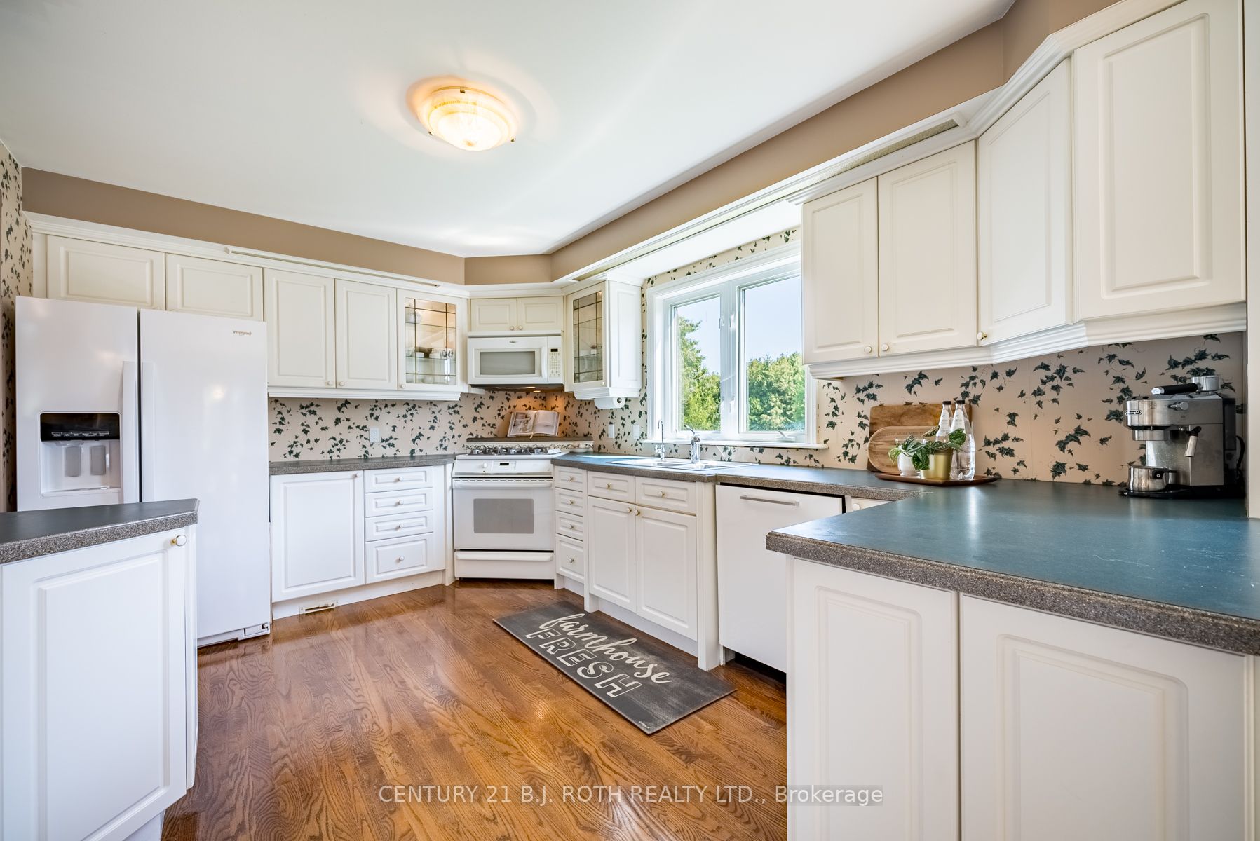 11175 Old Simcoe Rd