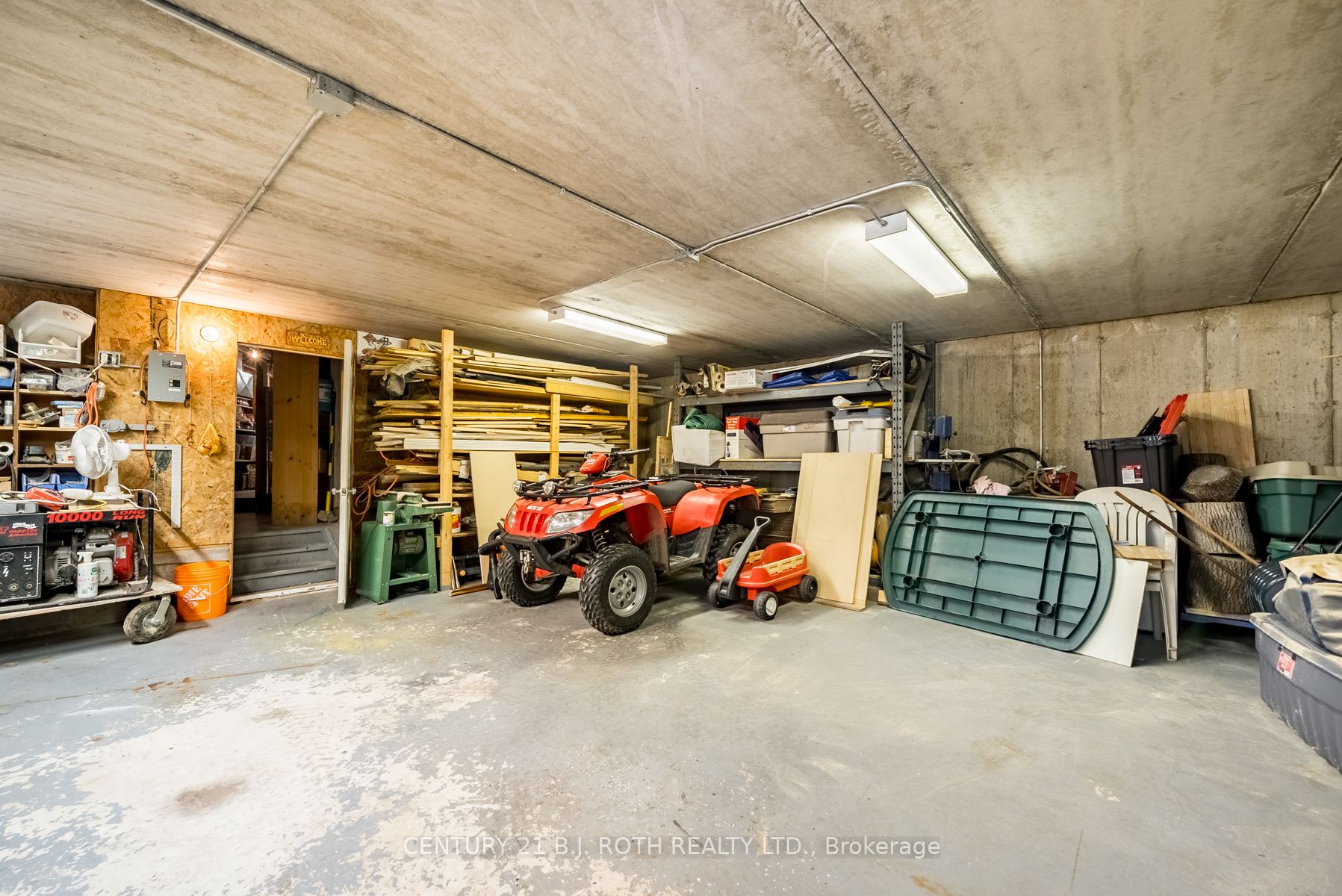 11175 Old Simcoe Rd