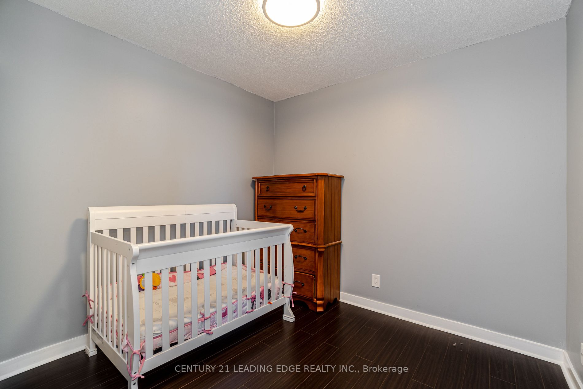 38 Lee Centre Dr, #2201