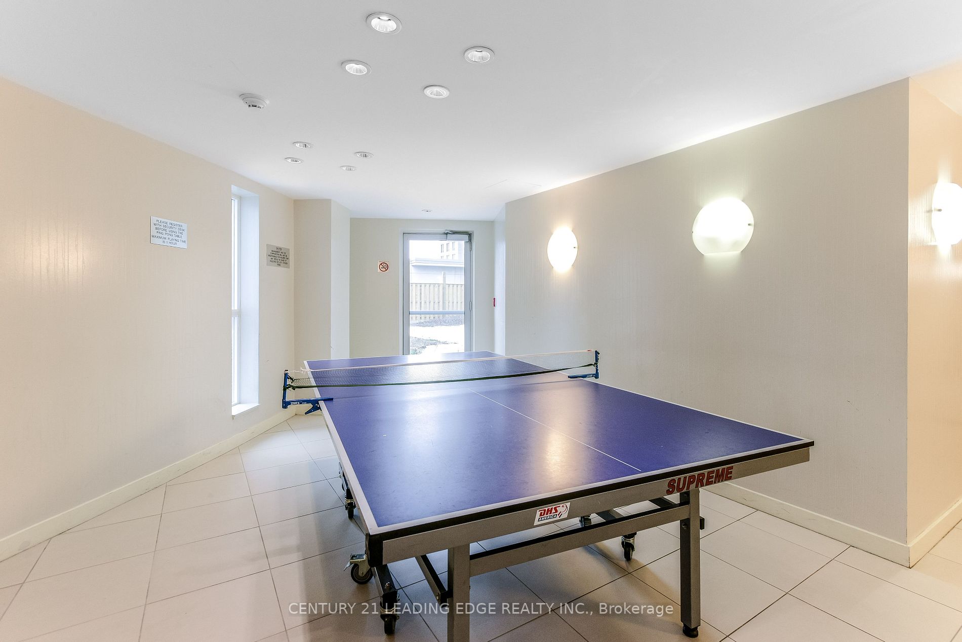 38 Lee Centre Dr, #2201