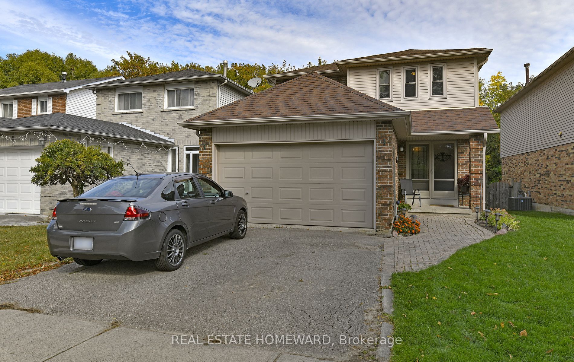 45 Harman Drive E