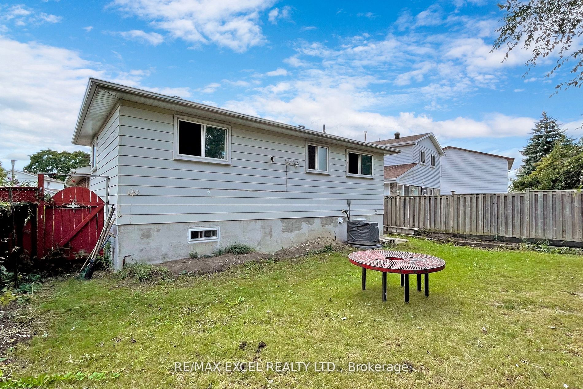 50 Bridley Dr