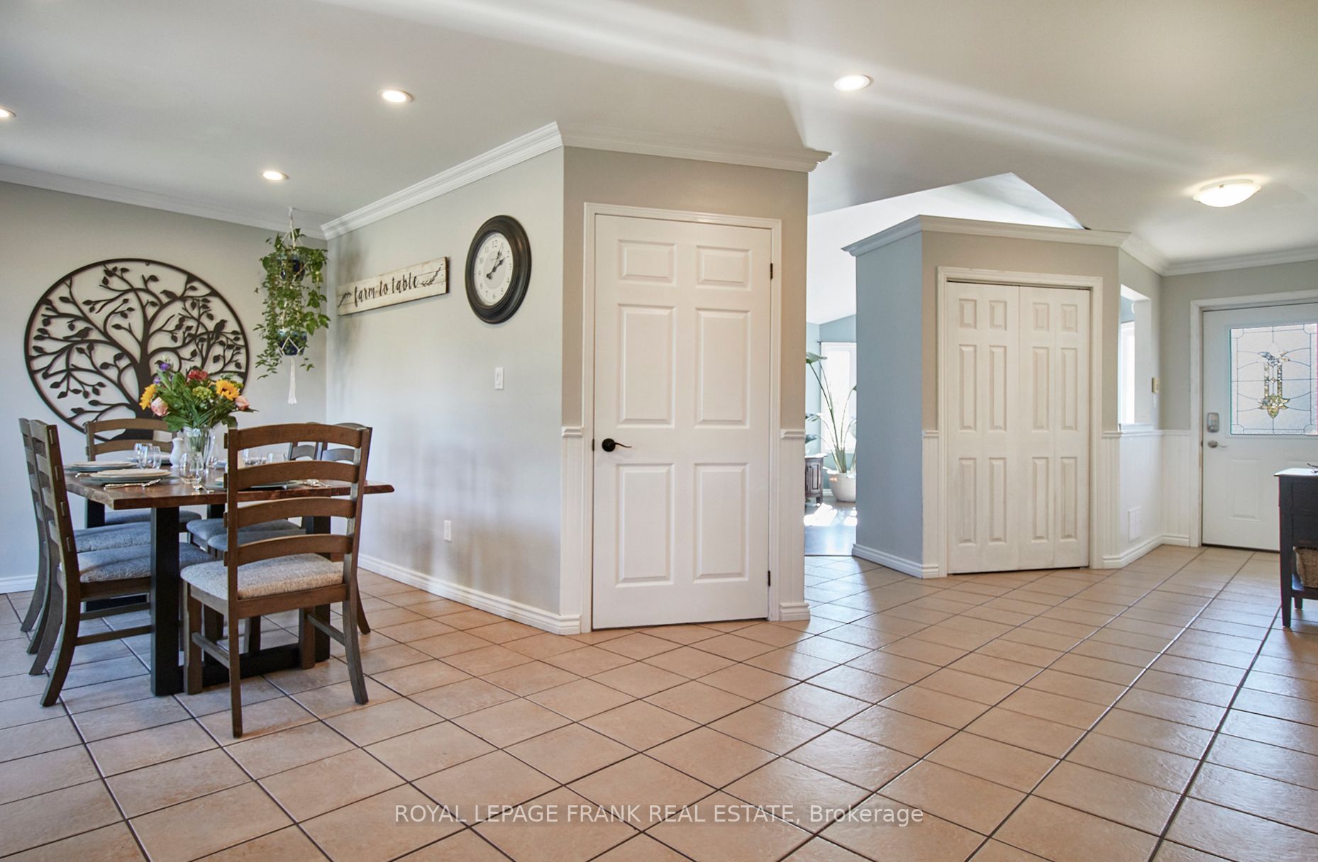 63 Suggitt Dr