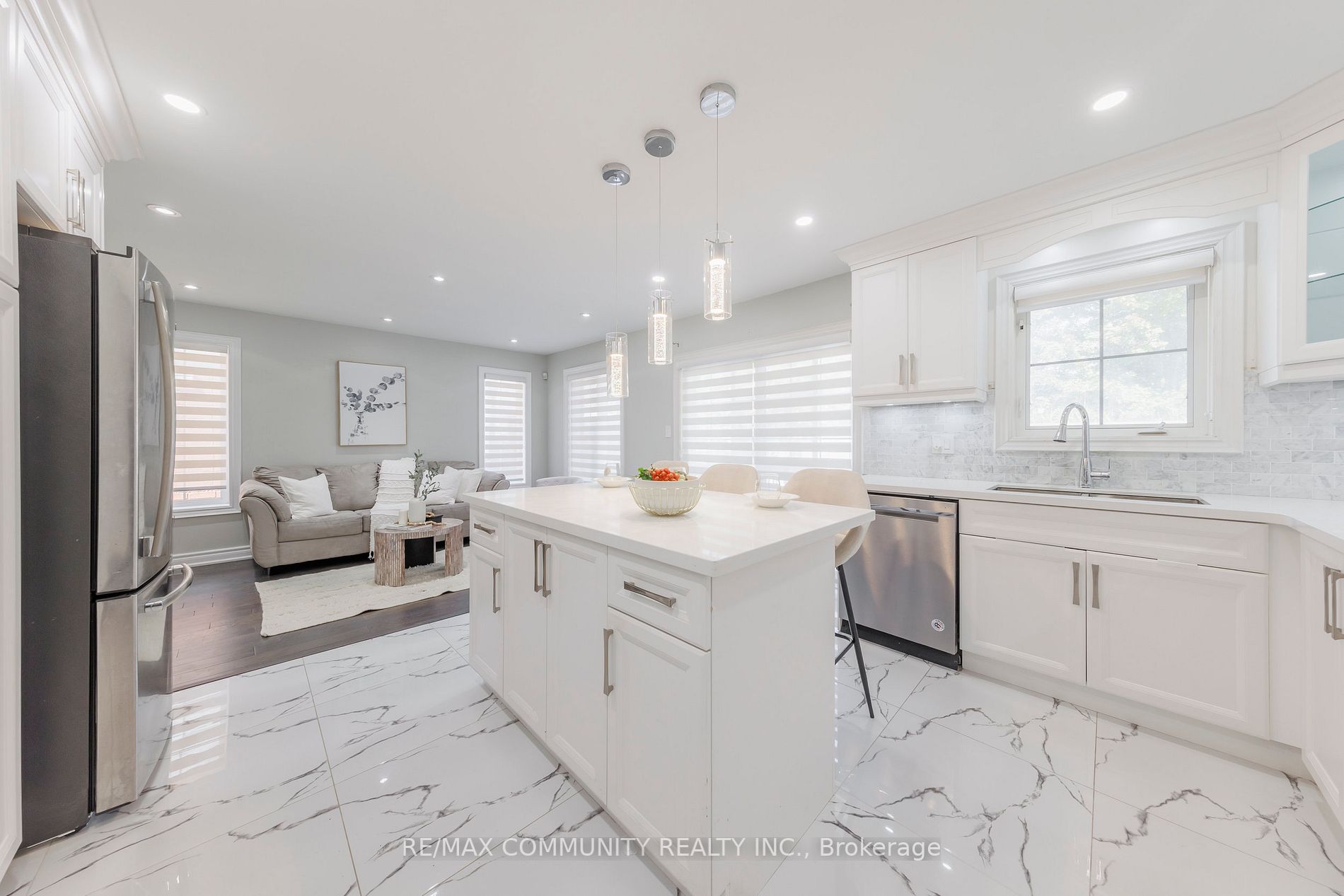48 Mcnicol Cres