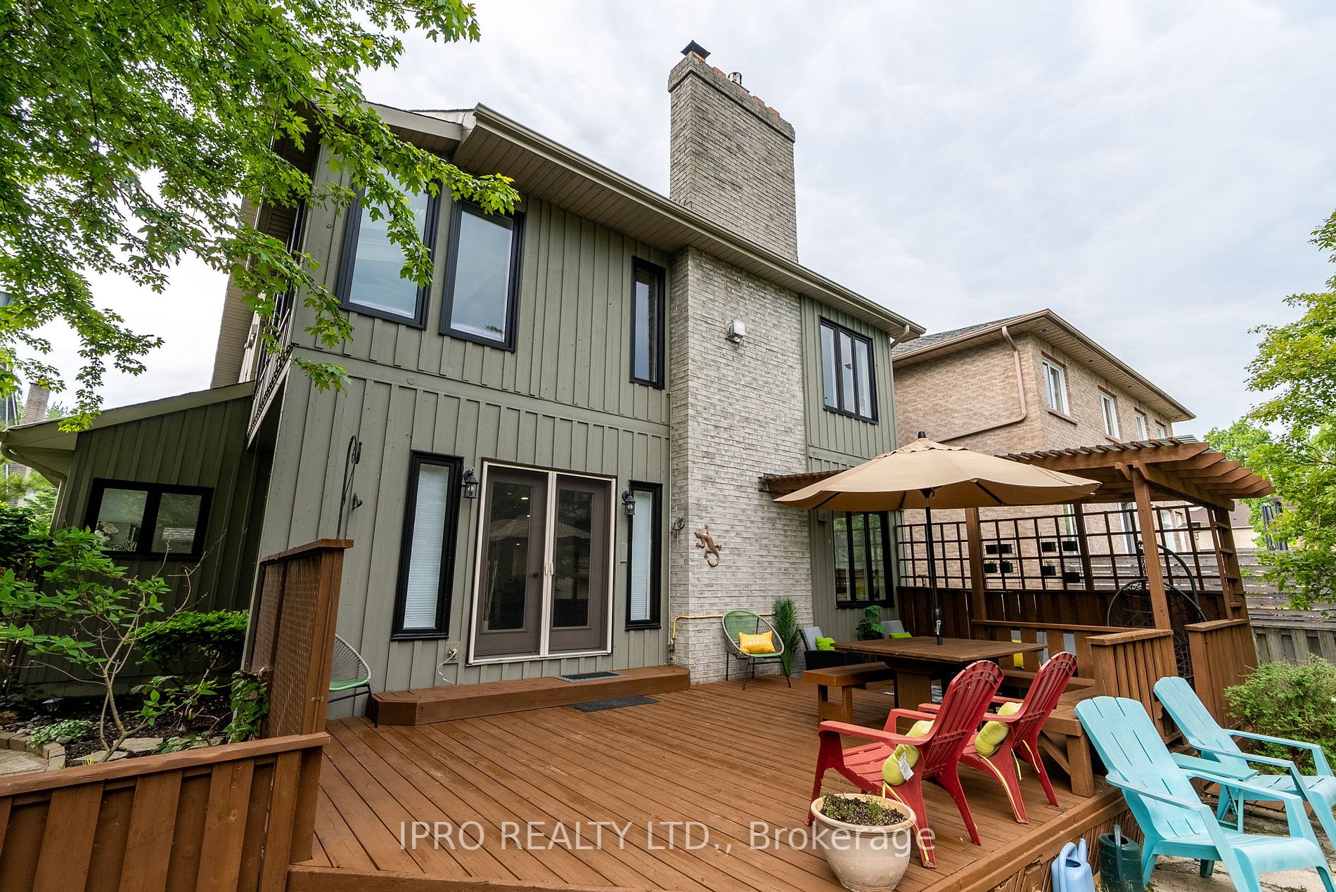 485 Maple Avenue