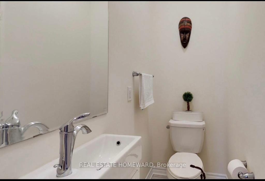 45 Heron Park Pl, #11