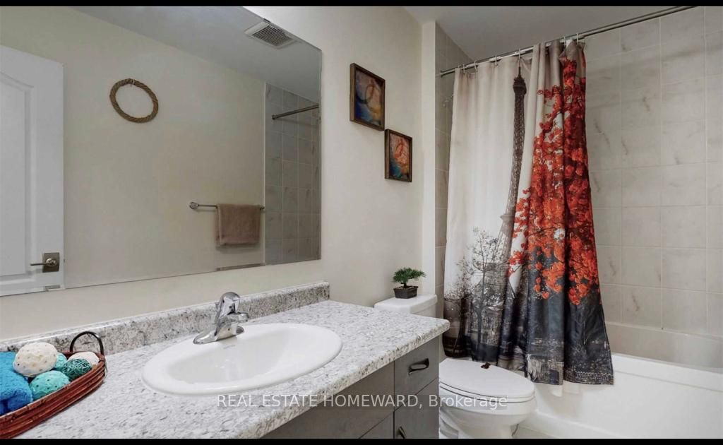 45 Heron Park Pl, #11