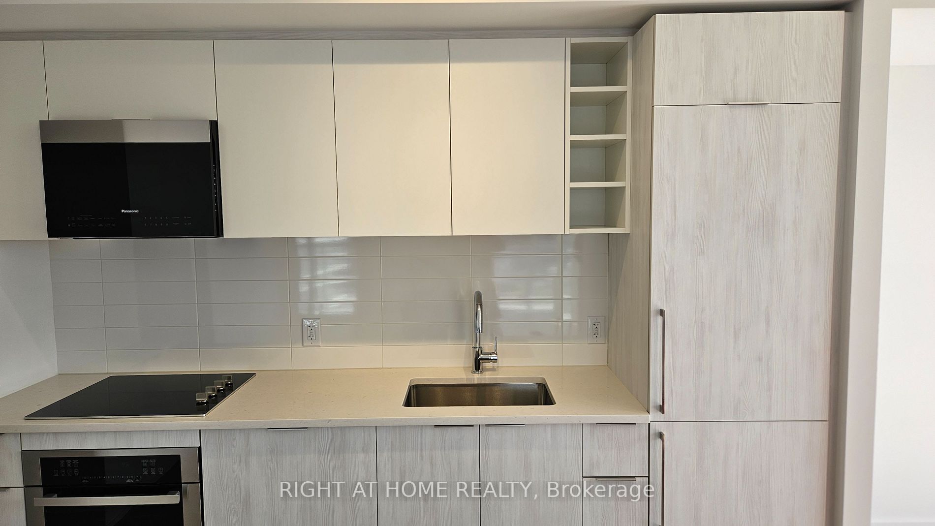 2033 Kennedy Rd, #1111