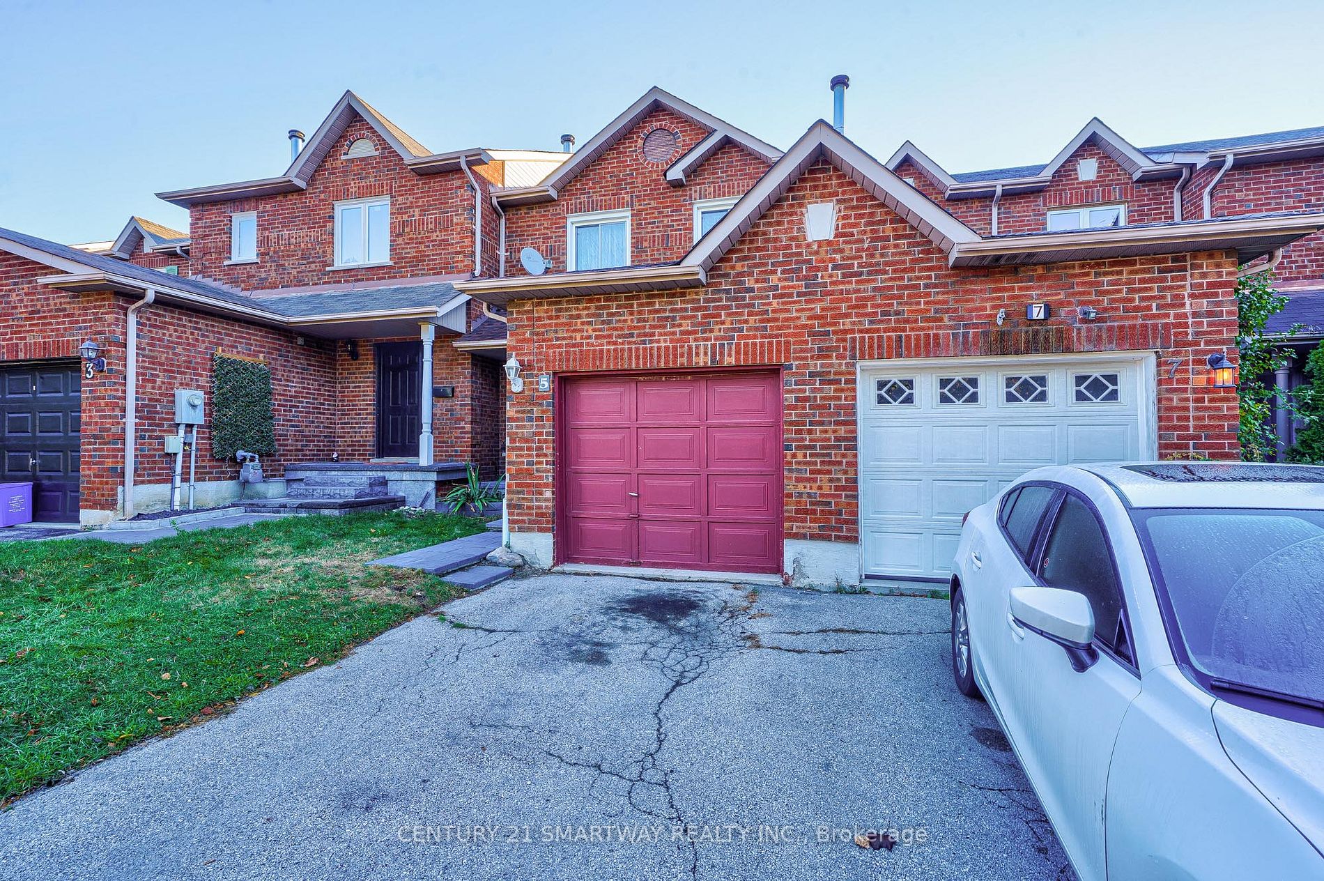 5 McBrien Court